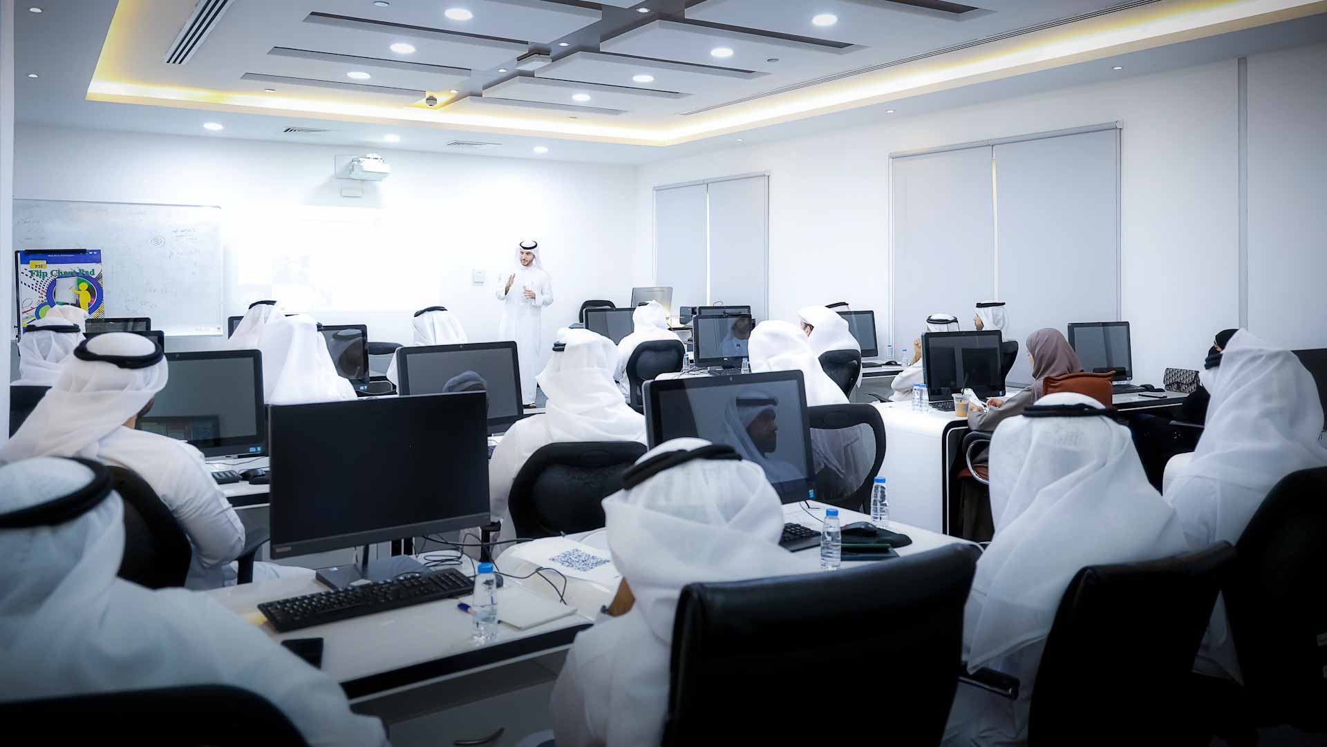 "اقتصادية الشارقة" تنظم ورشة للتعريف بإجراءات المستفيد الحقيقي