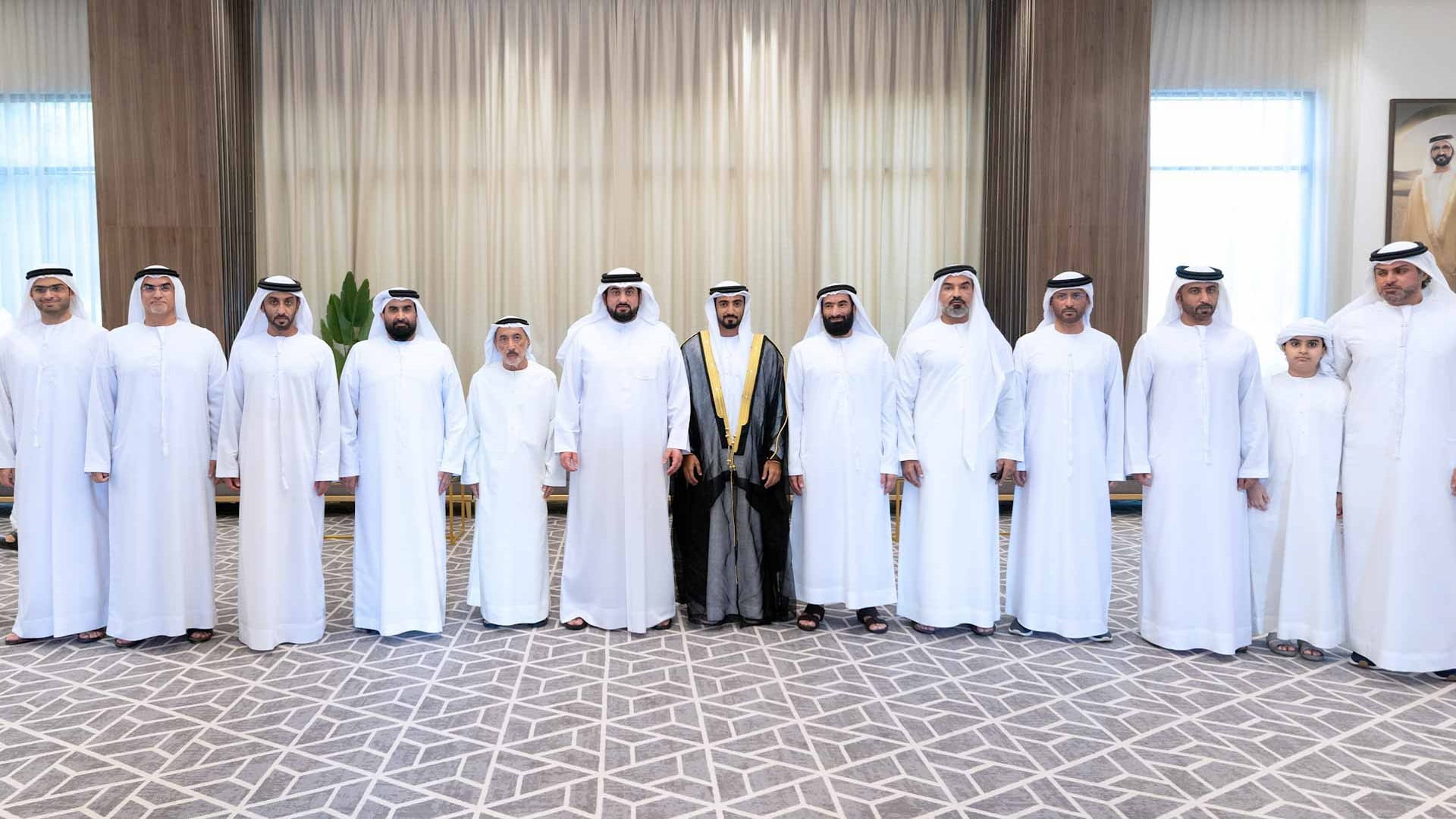 أحمد بن محمد يحضر أفراح الفلاسي والمطروشي