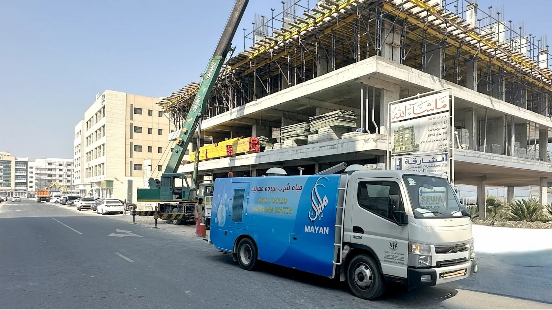 Department of Awqaf launches mobile water initiative for workers