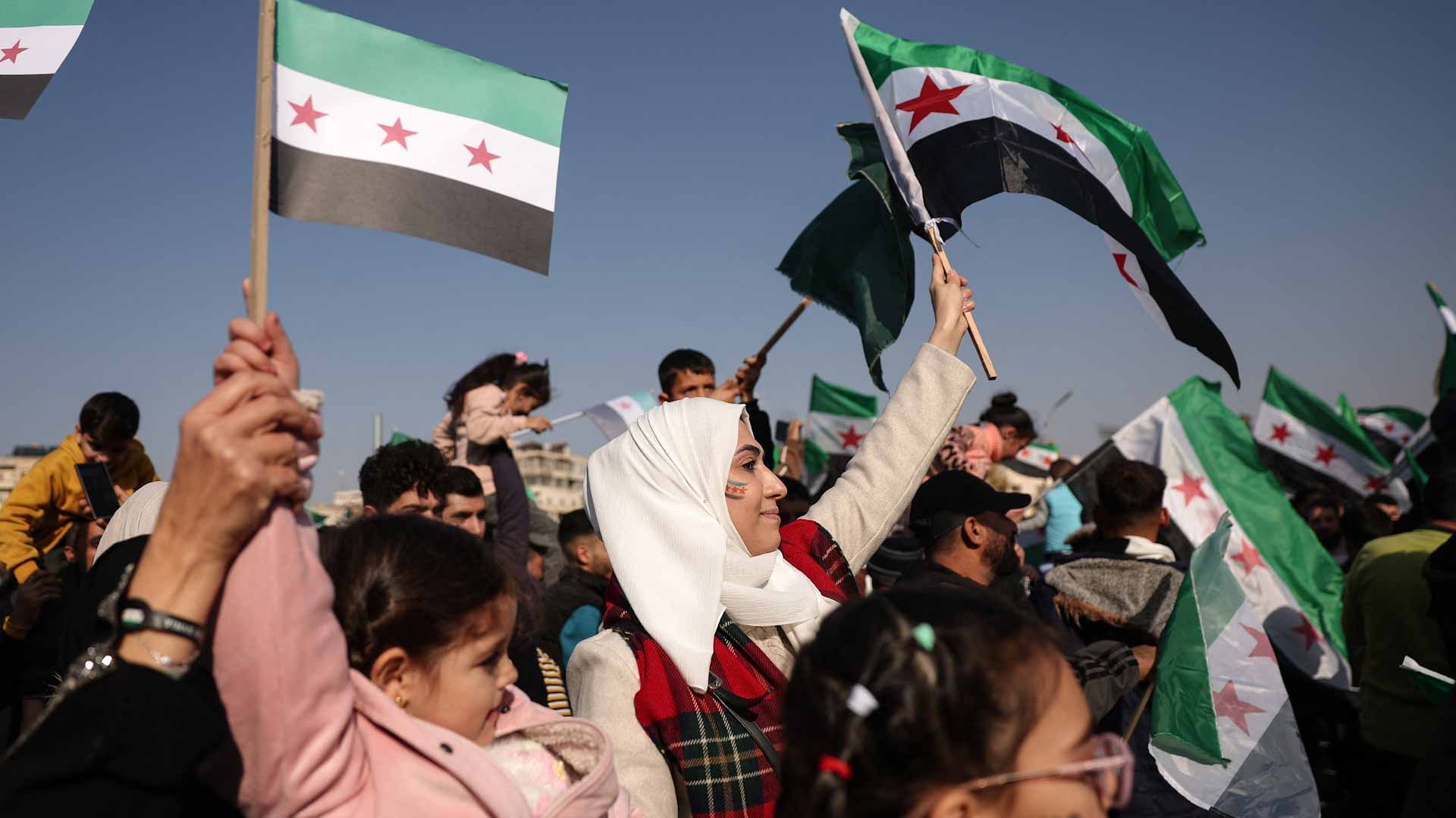 خطوة مفصلية.. كندا ترفع سوريا وتحرير الشام من قوائم الإرهاب 