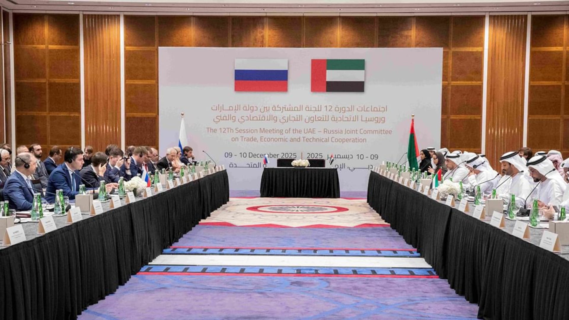 الإمارات وروسيا تبحثان تعزيز التعاون في قطاعات الاقتصاد الجديد 