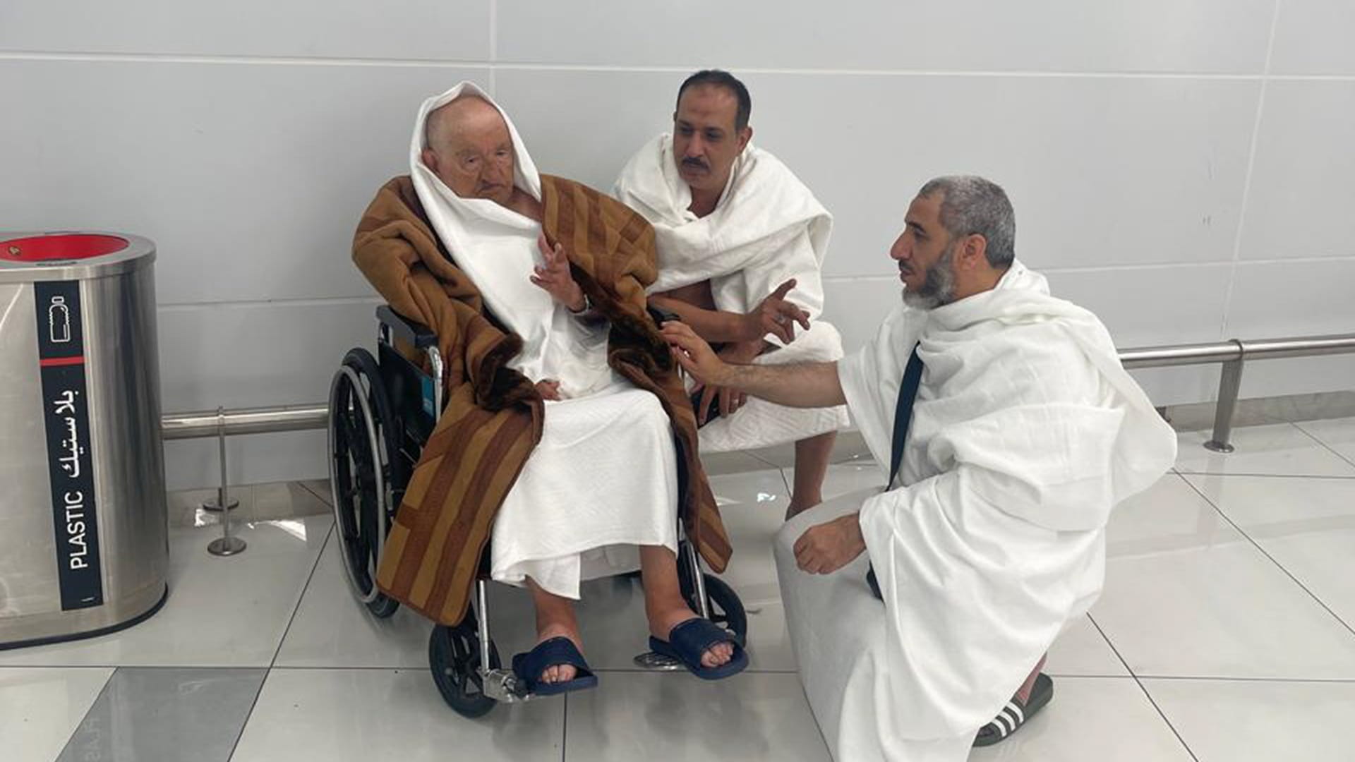 SSSD arranges 19 members of the perform Umrah 