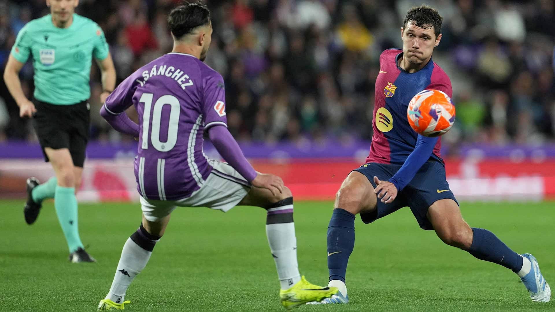 Barcelona’s Christensen sidelined for months with knee injury 