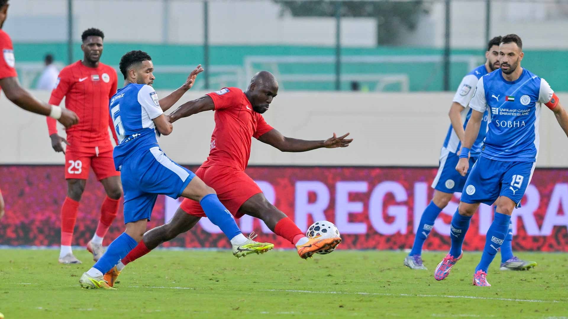 النصر يفوز على البطائح 3-2 في دوري أدنوك للمحترفين