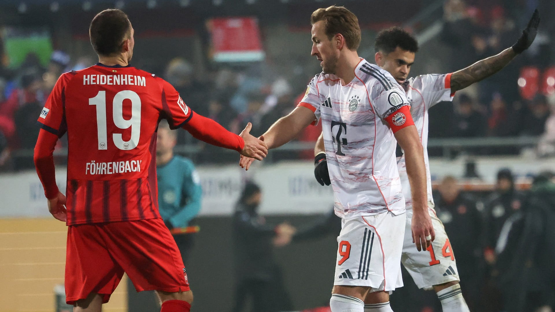 صورة بعنوان: بايرن ميونيخ يقسو على هايدنهايم في الدوري الألماني 