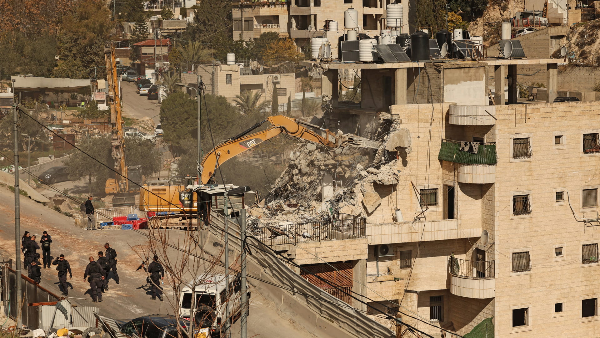Israel demolishes east Jerusalem building, evicting Palestinians