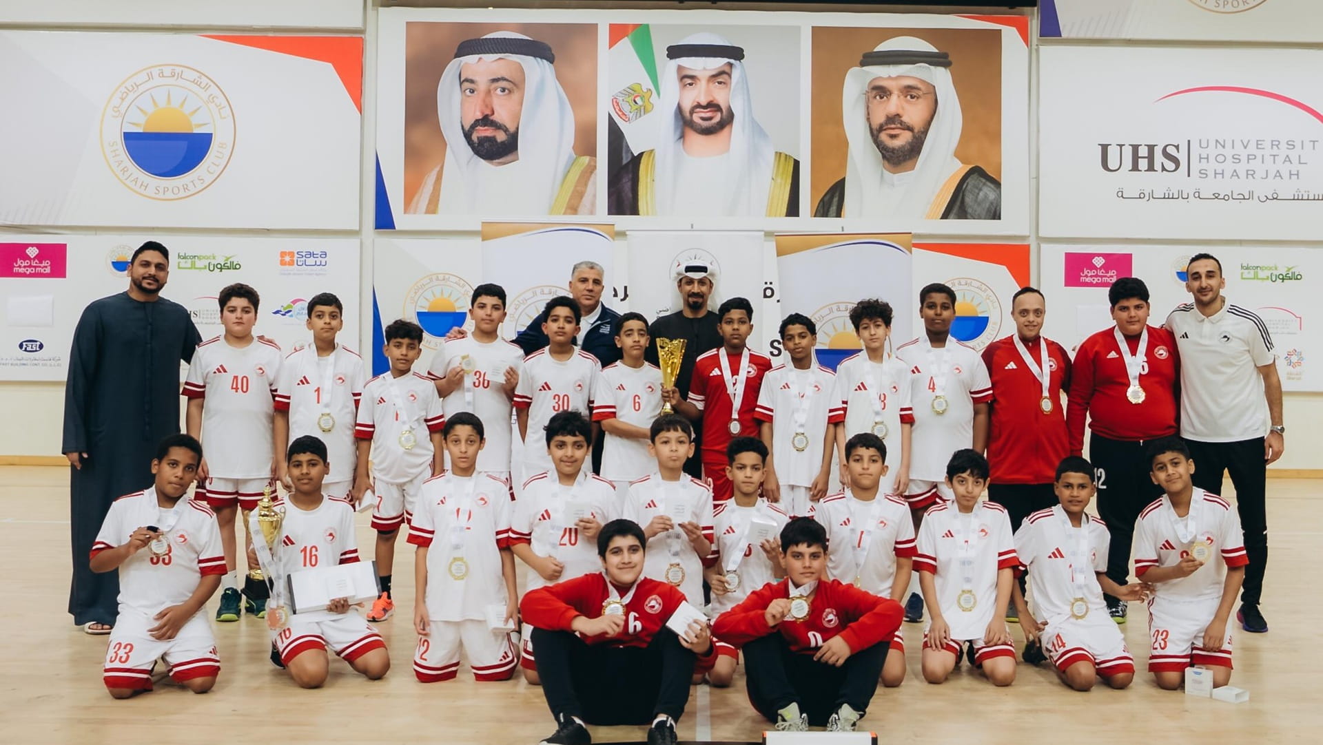 مجلس الشارقة الرياضي يتوّج الفرق الفائزة بكأس بطولة براعم اليد  