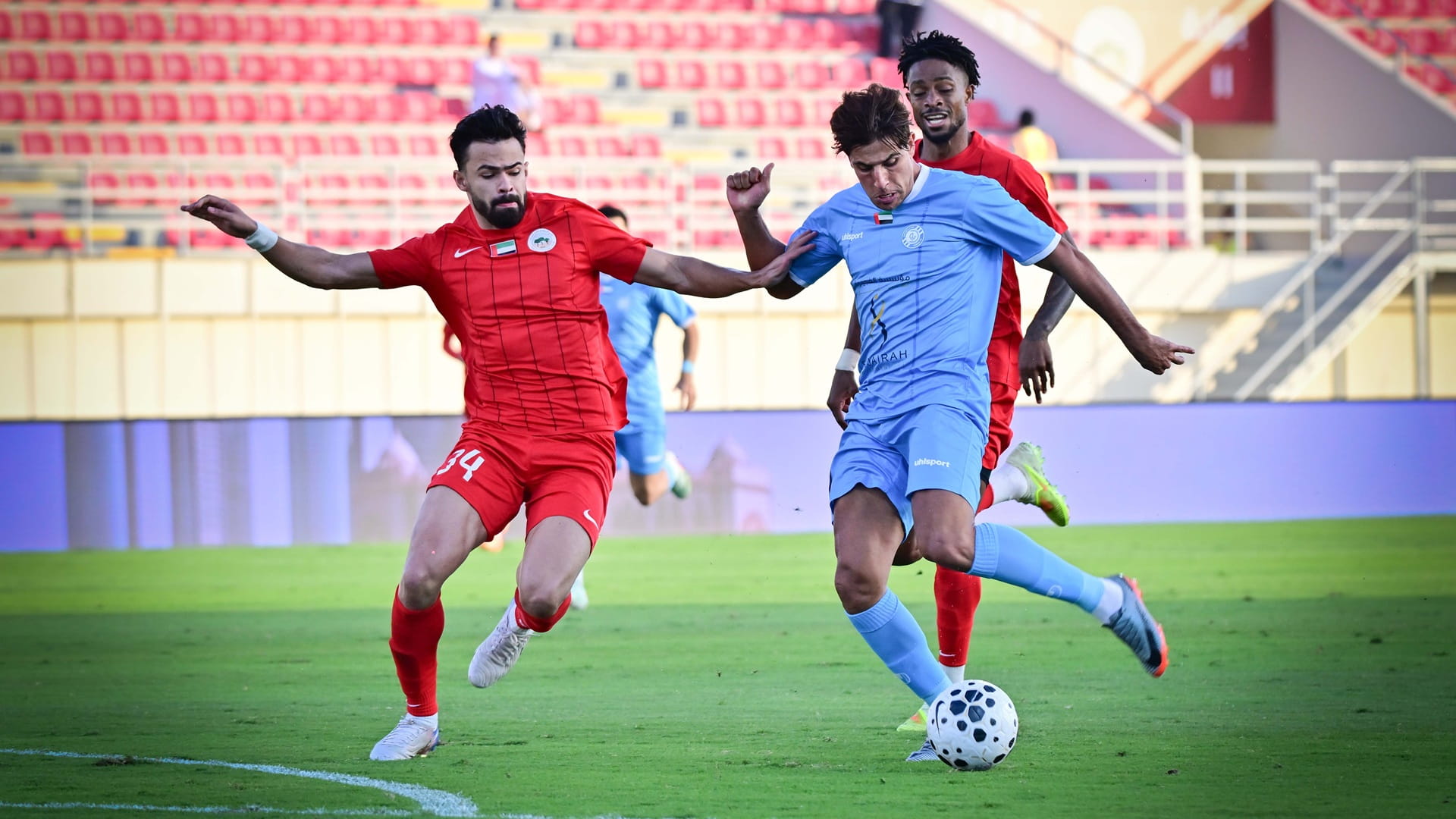 دبا يحقق فوزه الأول في الموسم الحالي لدوري أدنوك للمحترفين 