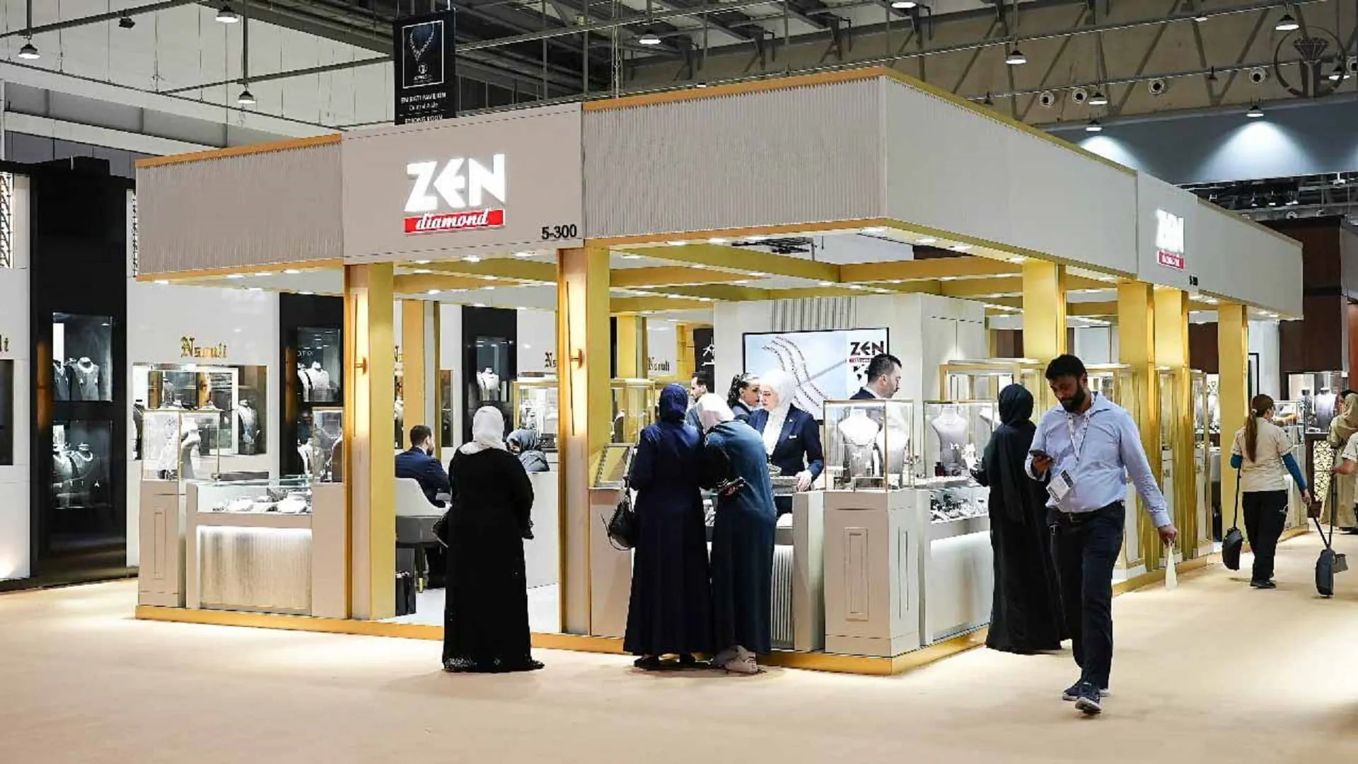 Jewels of Emirates Show attracts over 7,000 visitors  