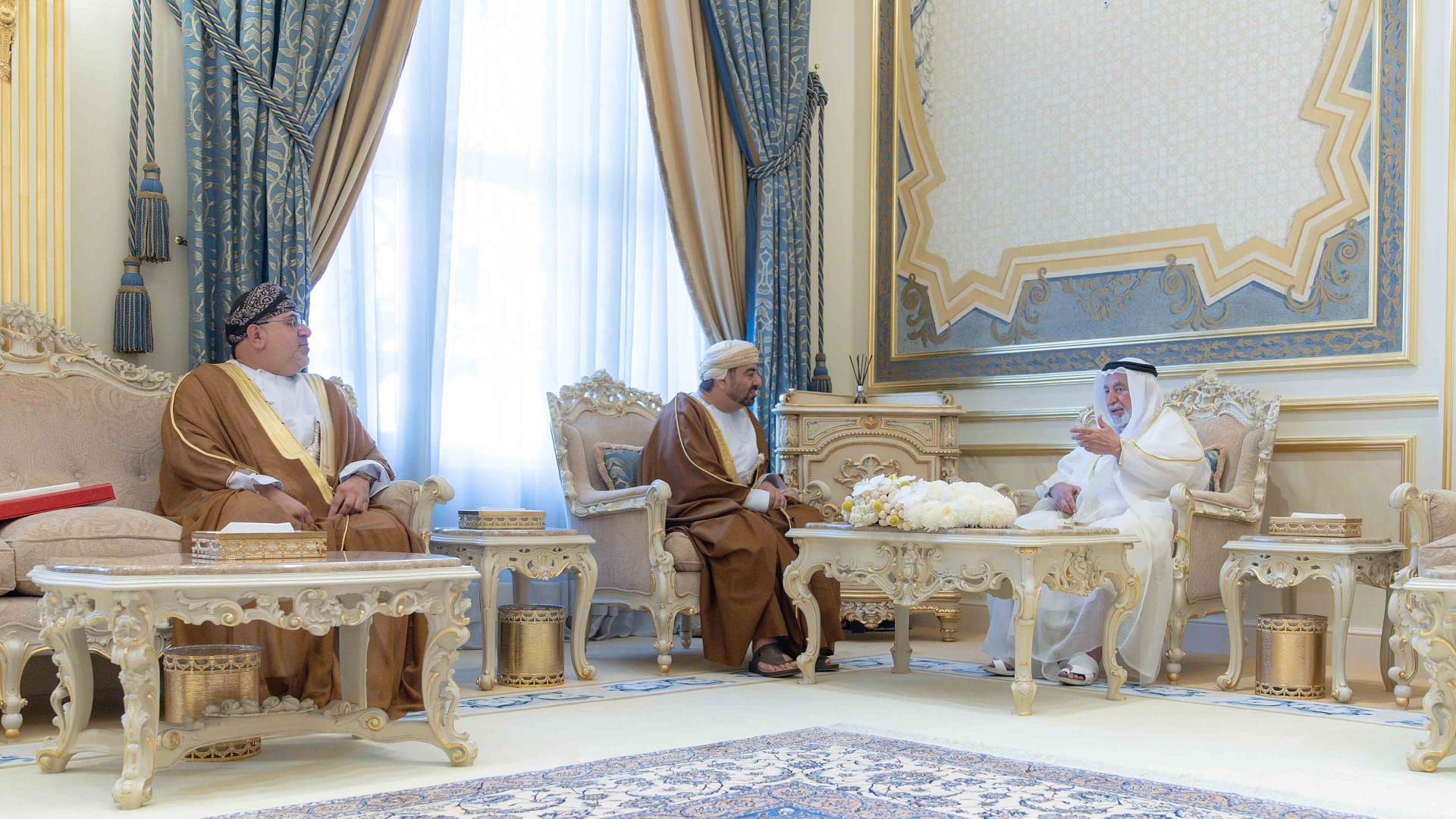 Sharjah Ruler, Omani Amb discuss fostering devt and boosting ties 