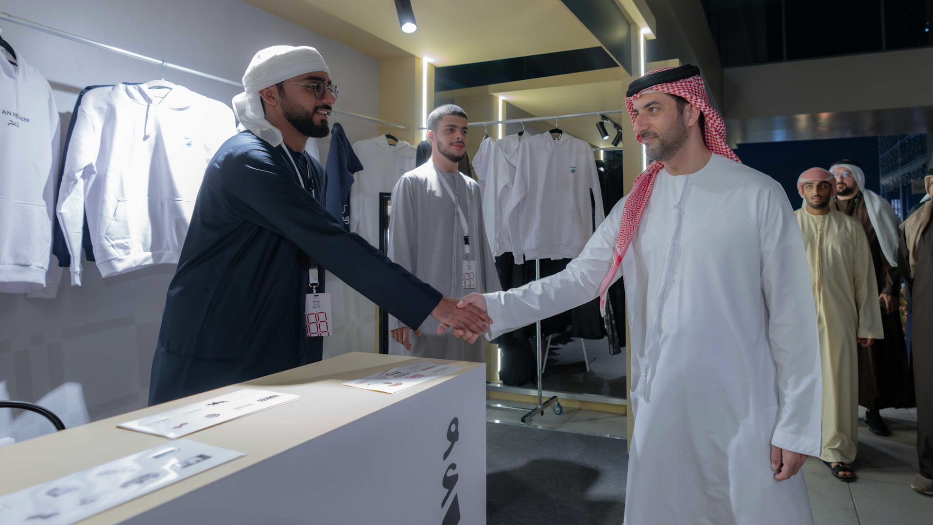 سلطان بن أحمد يفتتح النسخة الثالثة من مهرجان "شمس" للإبداع