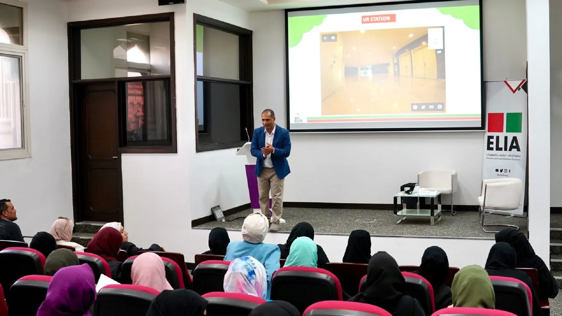 “Emirates Library” and Sharjah Libraries host innovation workshop 