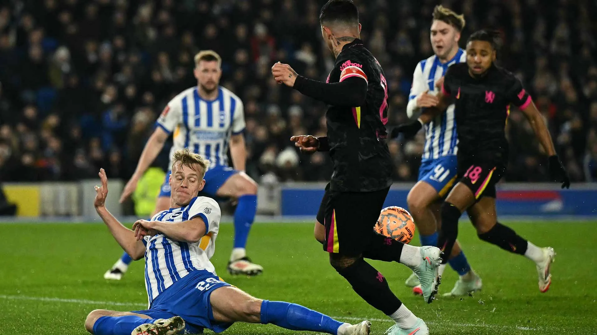 Chelsea exits the FA Cup in the Fourth Round 