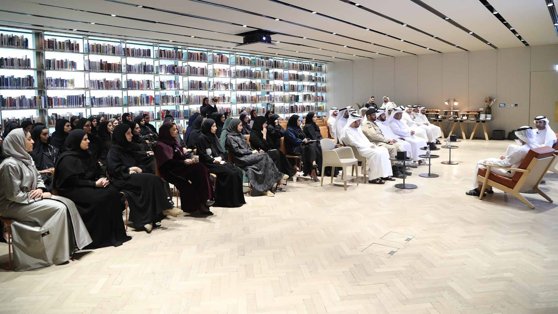 SDHR hosts dialogue session on "The Future of Human Resources" 