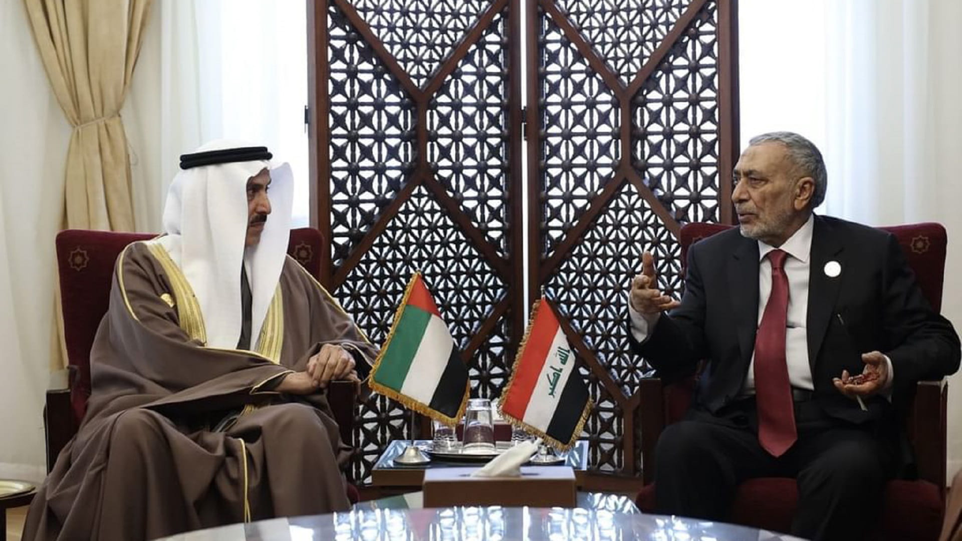 Saqr Ghobash, Speaker of Iraqi Parliament discuss bilateral ties 