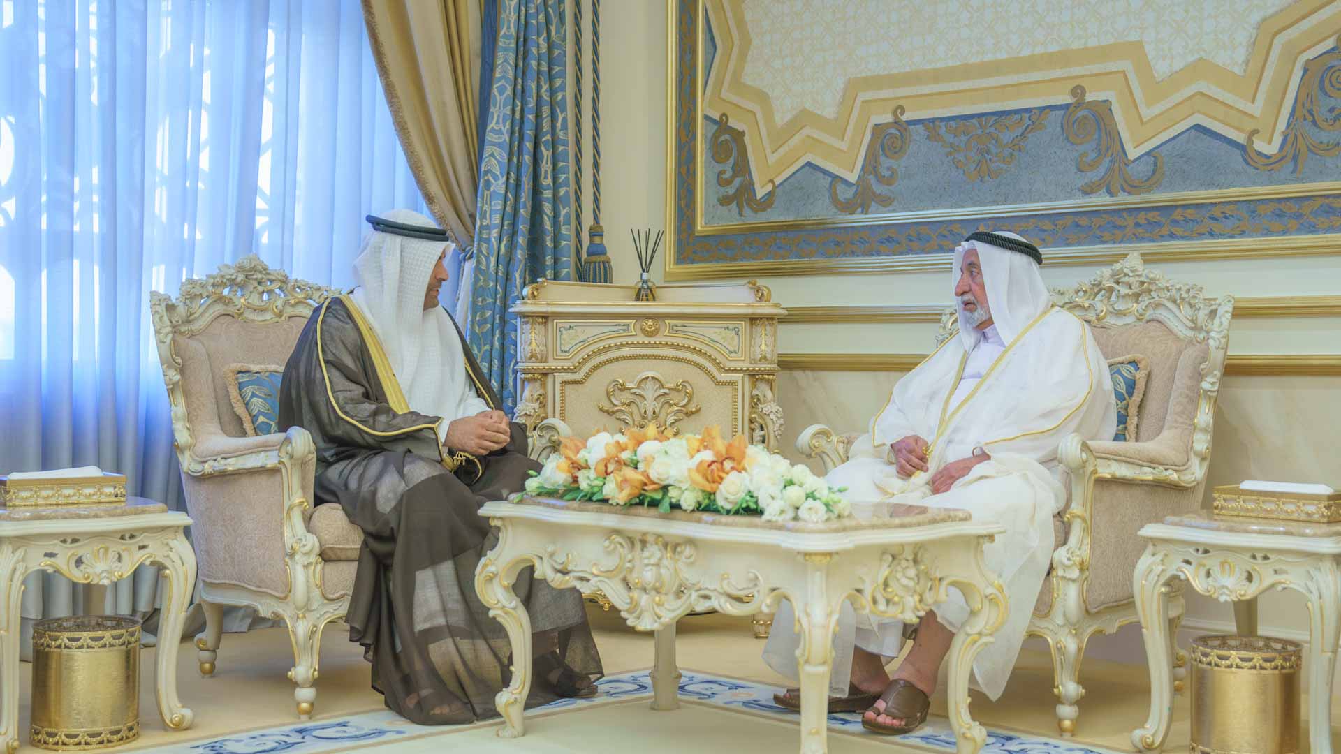 Sharjah Ruler receives Consul General of Kuwait 