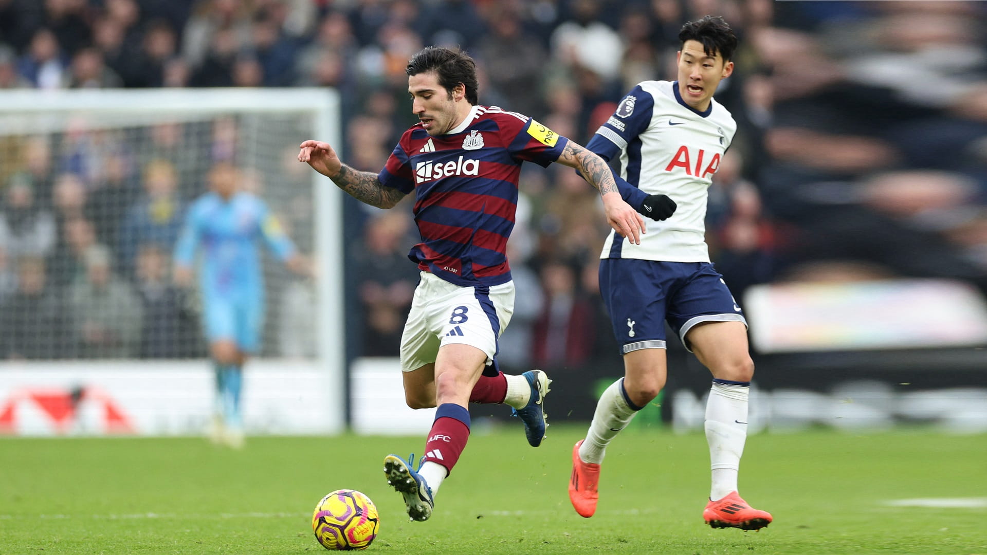 Isak's goal leads Newcastle to 2-1 win over Tottenham