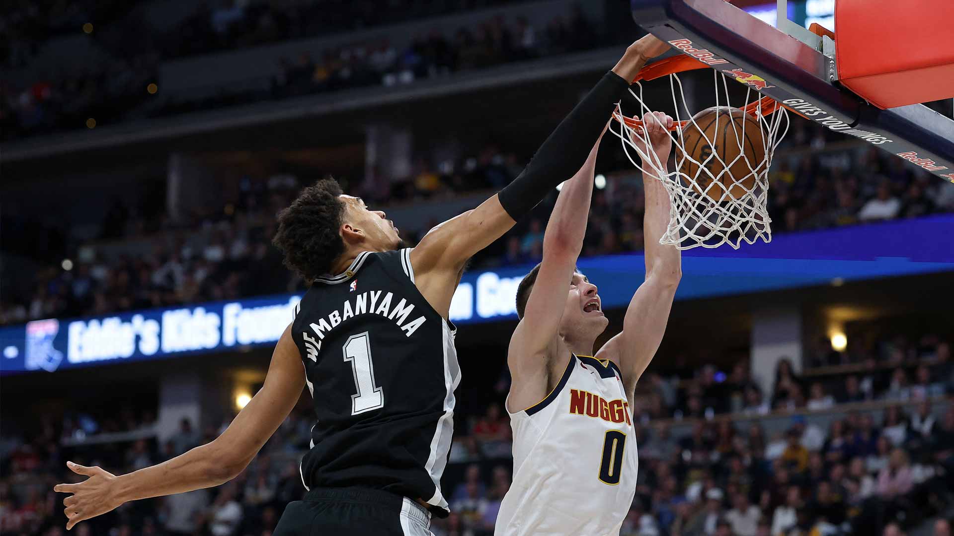 Spurs edge out Nuggets in a thrilling finish 