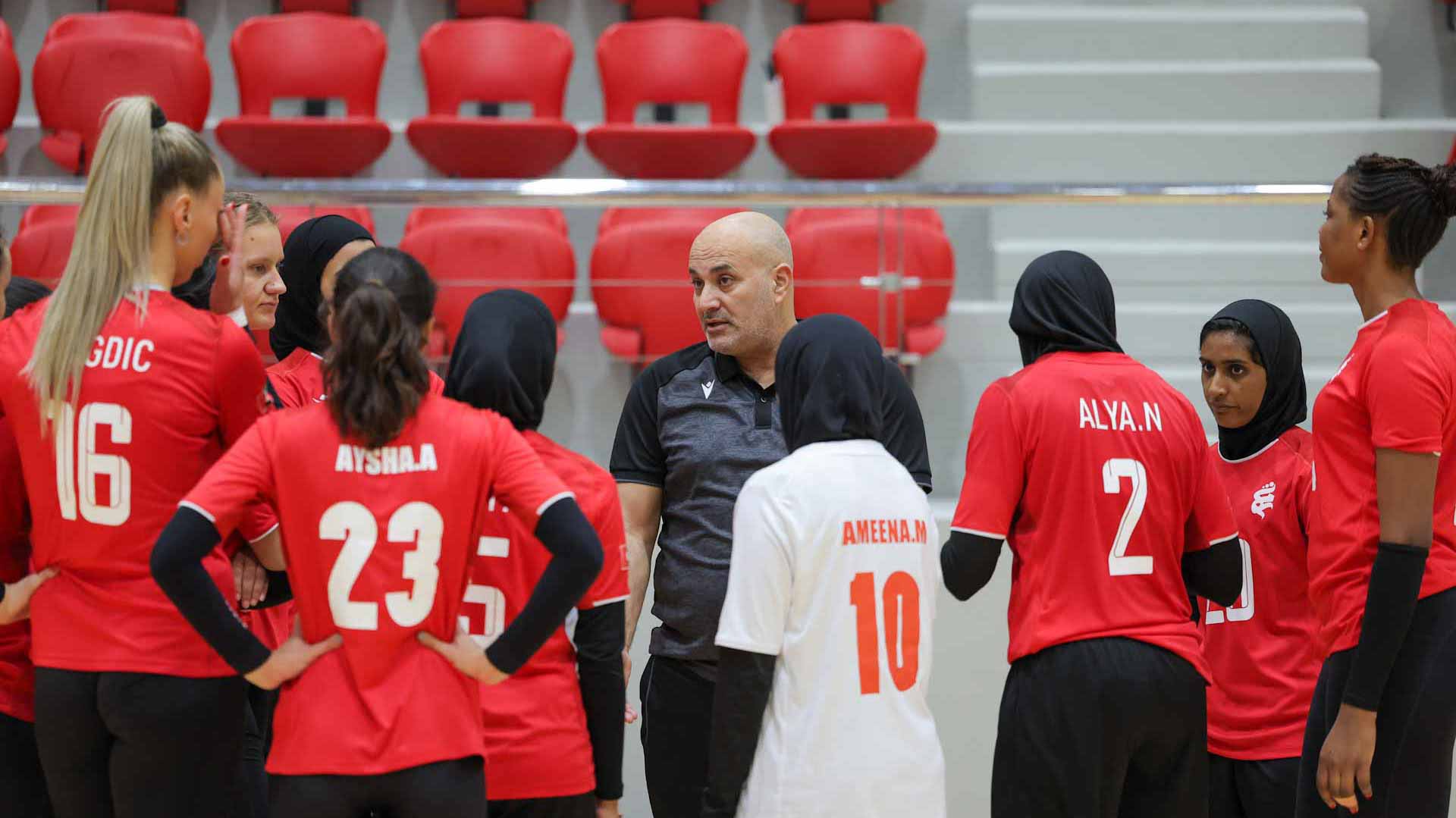 Women’s Sports Club excels in women’s volleyball league 