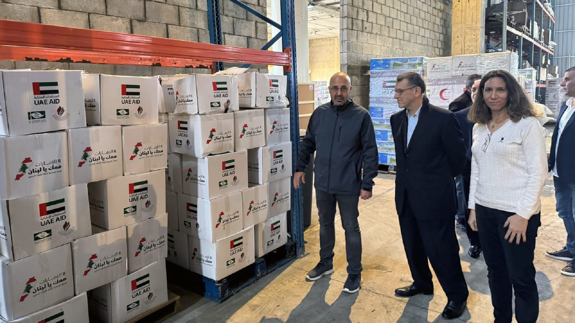 UAE Ship delivers 3,000 Tonnes of relief supplies to Beirut Port 