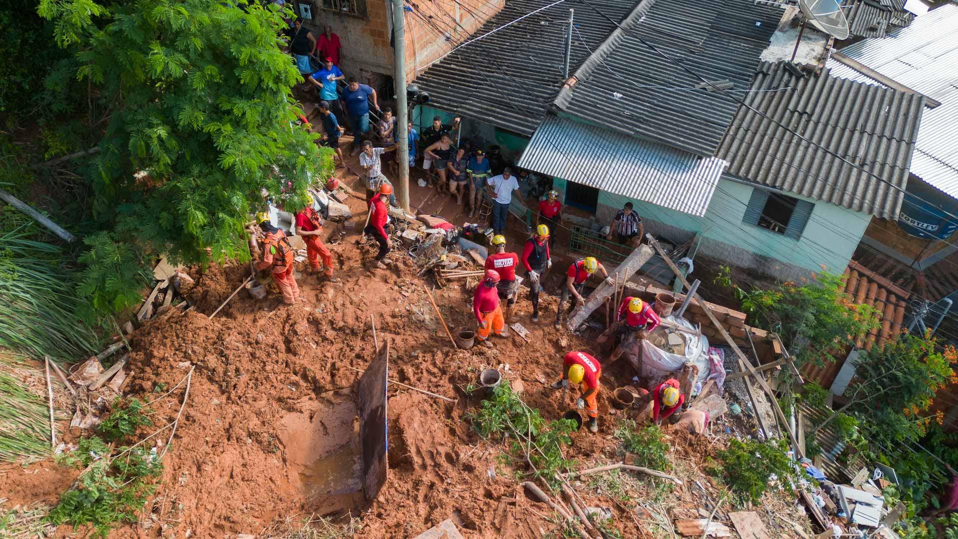 At least 10 dead in Brazil landslides 