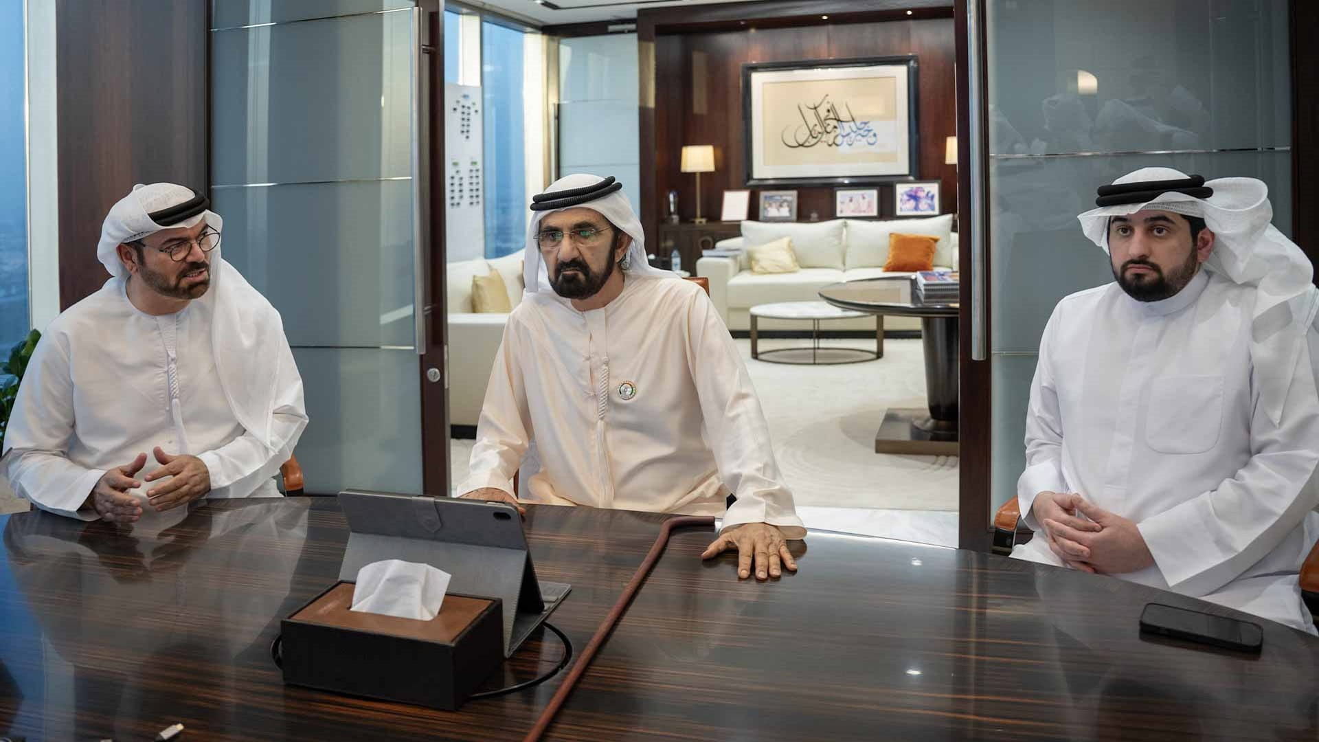 Mohammed bin Rashid launches Proactive Gov Performance System