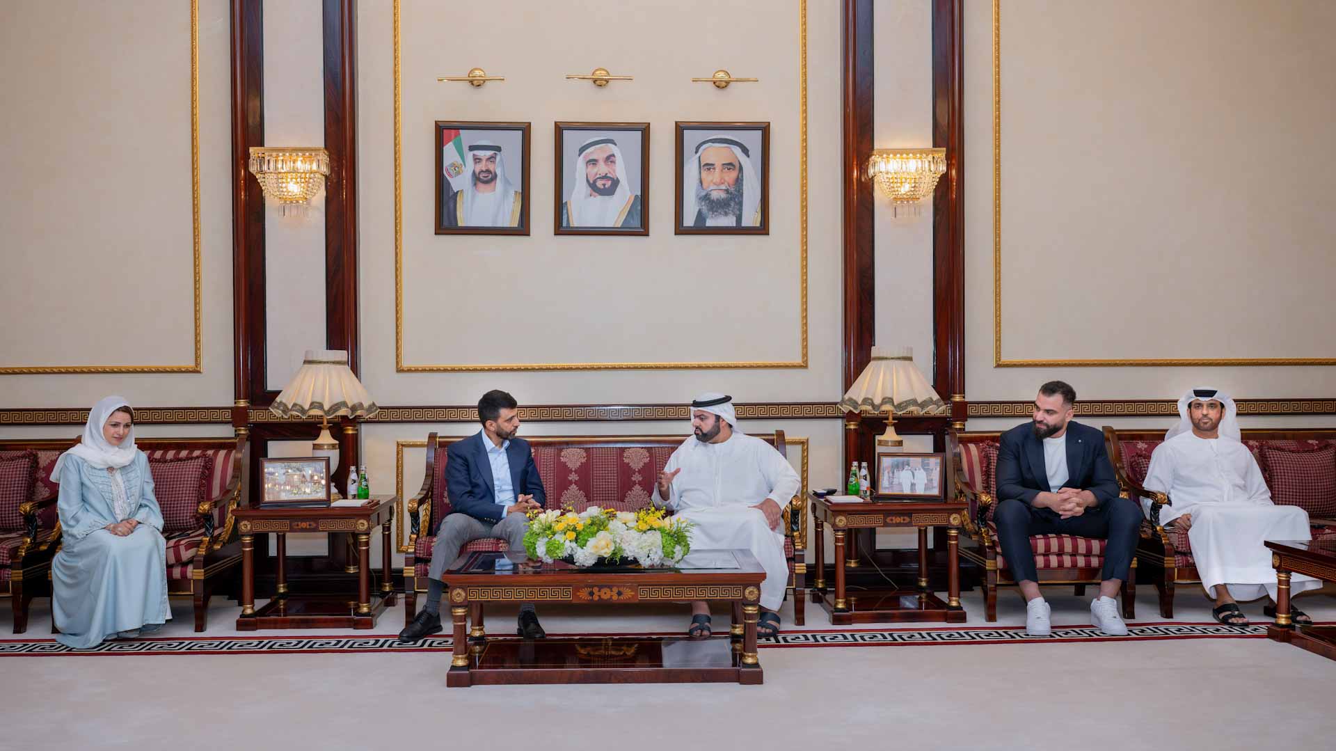 محمد الشرقي يلتقي البطلَين الأولمبيين هشام الكروج ومعن أسعد