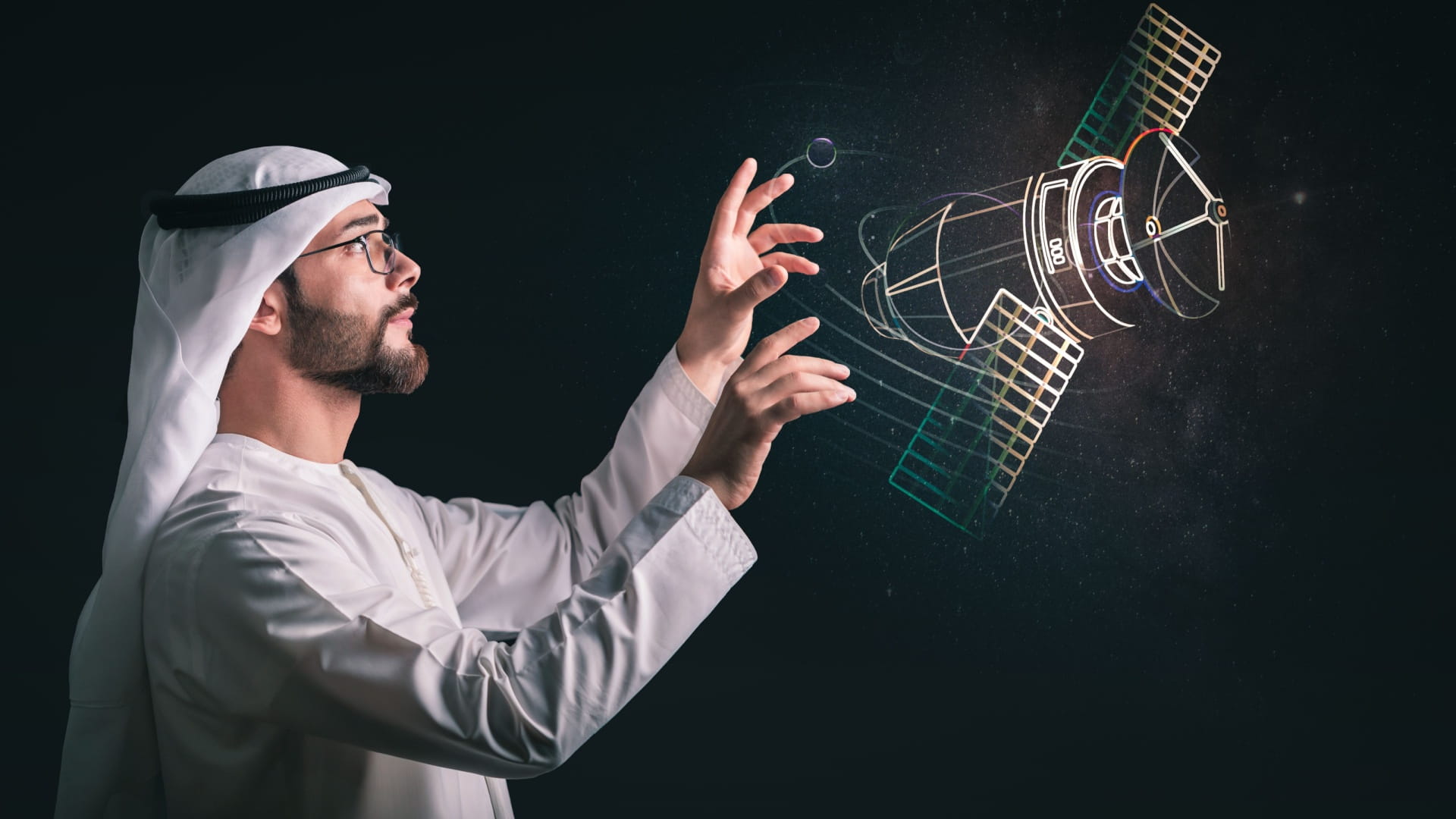 تطوير الشارقة للقطاع الإعلامي يعزز حضورها الإقليمي والدولي 