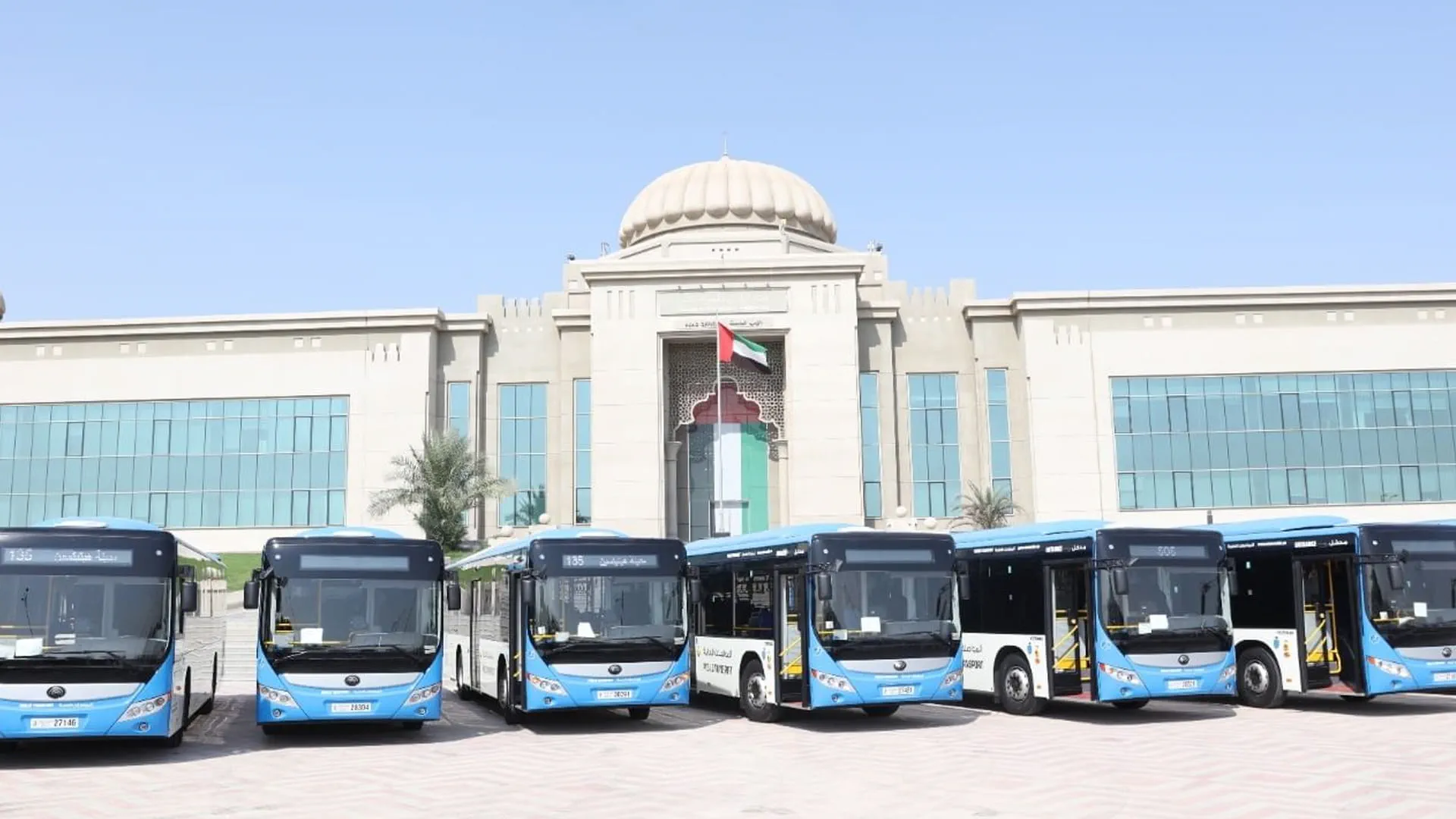 "طرق الشارقة" تغلق طريقاً بين منطقتي بوطينة والناصرية حتى 24 أغسطس