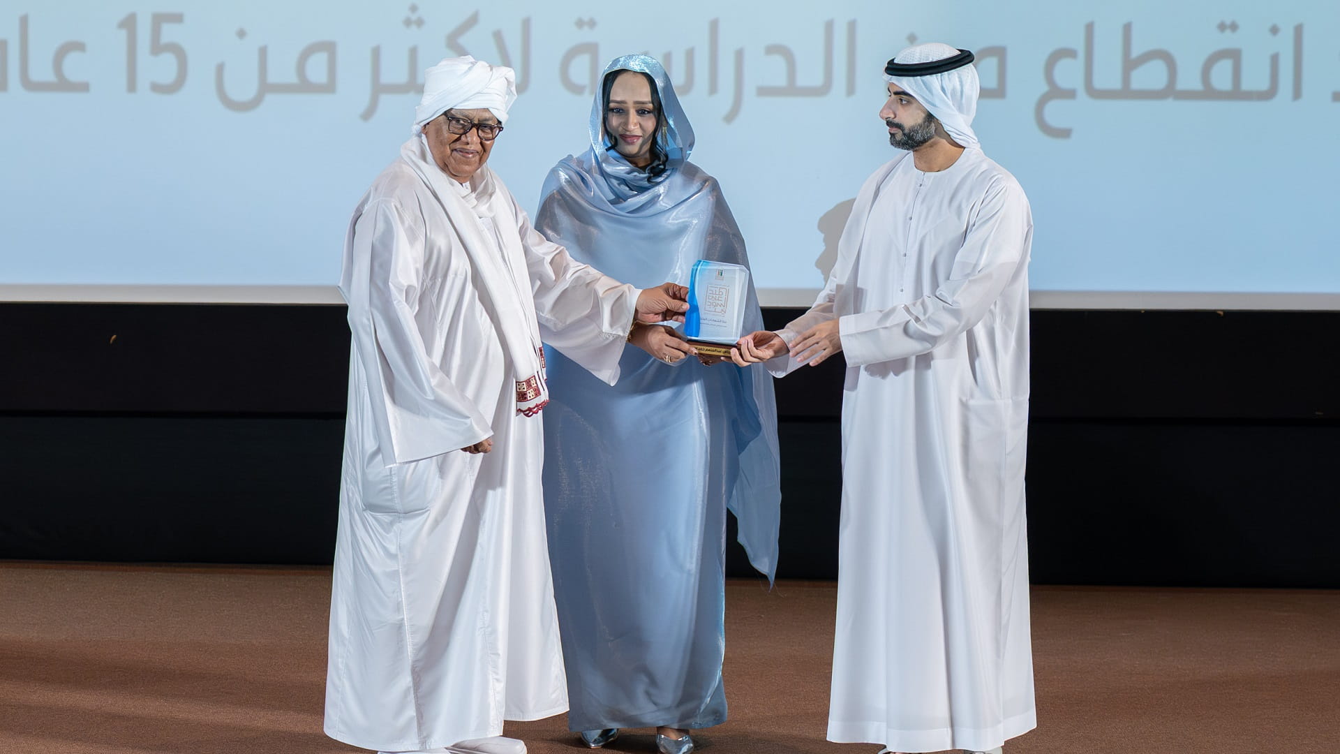 سالم بن عبد الرحمن يشهد حفل المركز الاجتماعي السوداني في الشارقة 