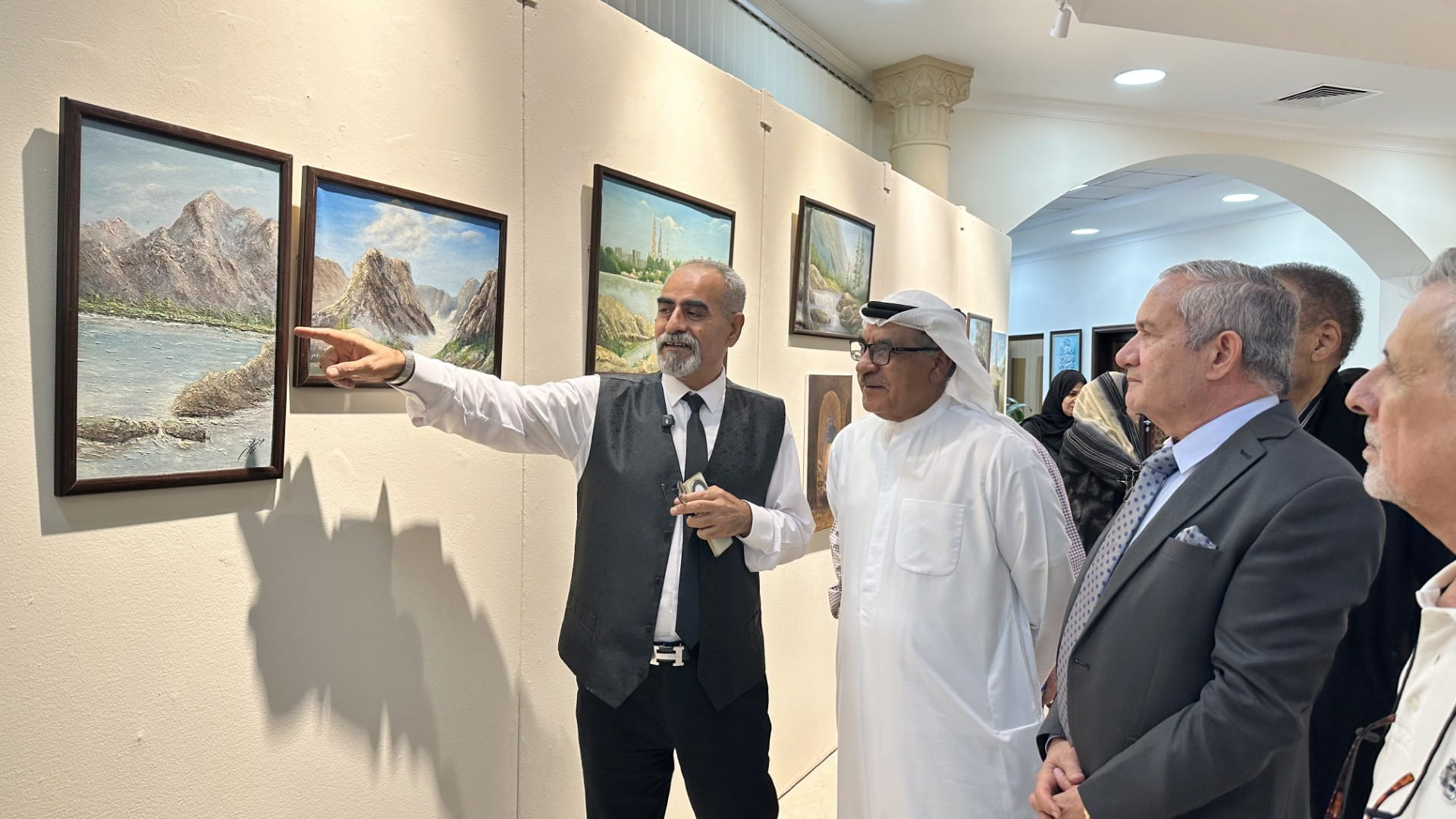 Image for the title: Exhibition of “Euphrates Rhythms” opens at Arab Cultural Club 