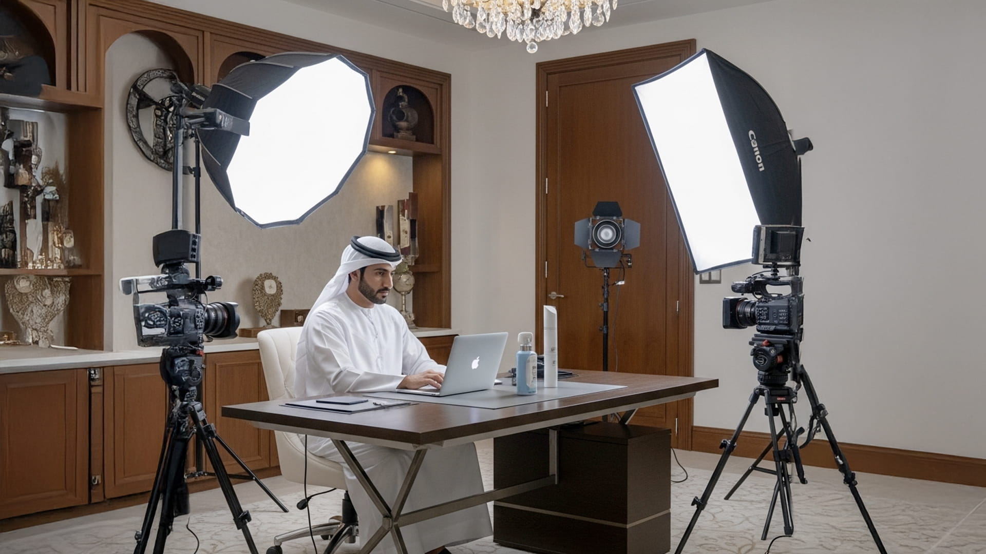 "الإمارات للإعلام" يطلق "تصريح معلن" لتنظيم المحتوى الإعلاني للأفراد 