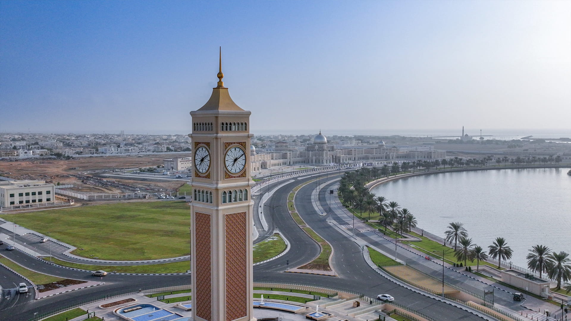 نصف أول تاريخي.. 1.6 مليار درهم تداولات عقارية في الوسطى والشرقية 