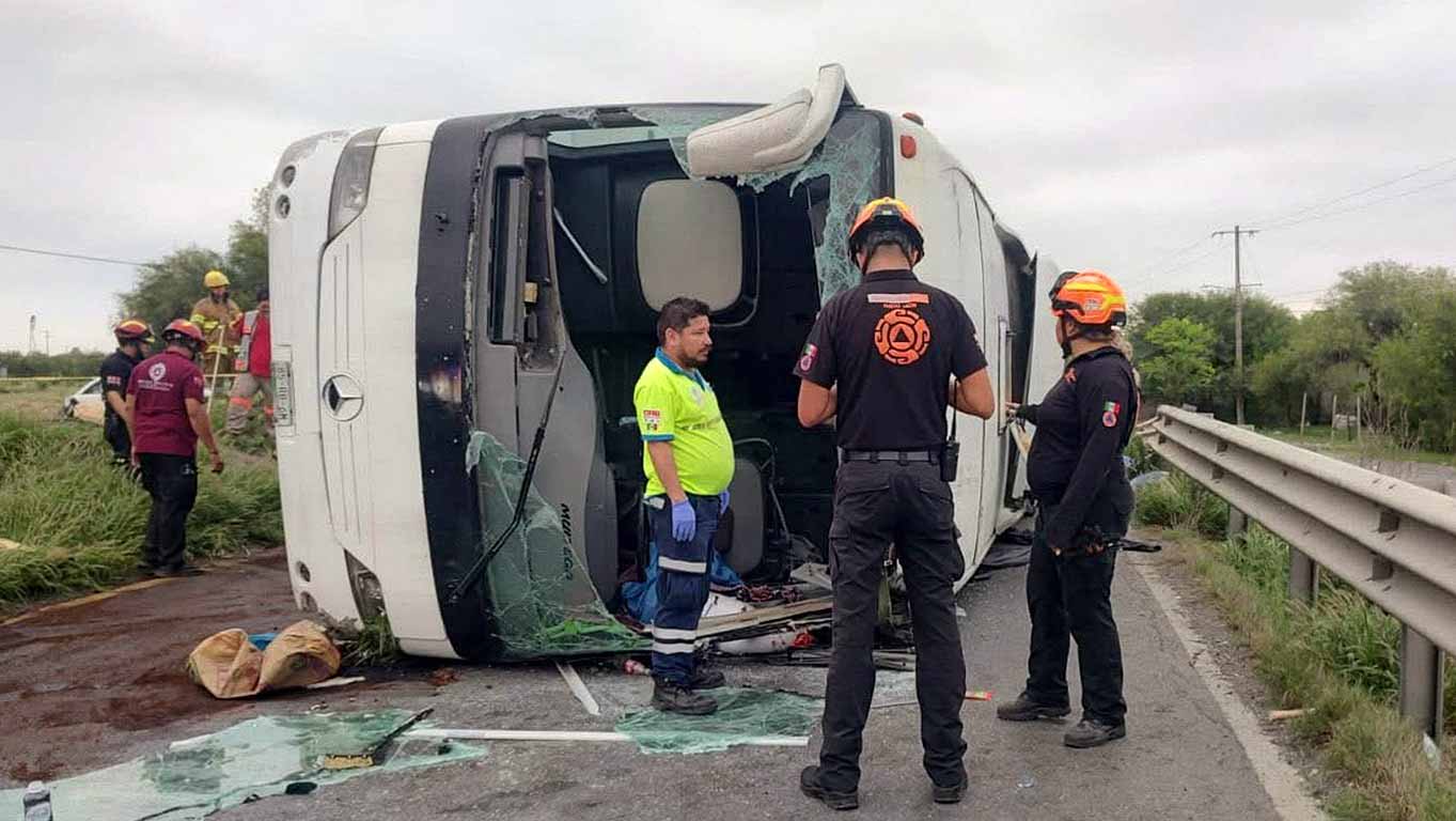 Bus crash leaves 11 dead in Mexico