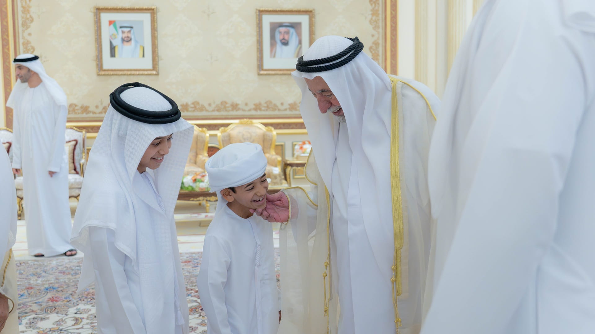 حاكم الشارقة يواصل استقبال المهنئين بعيد الأضحى المبارك 2