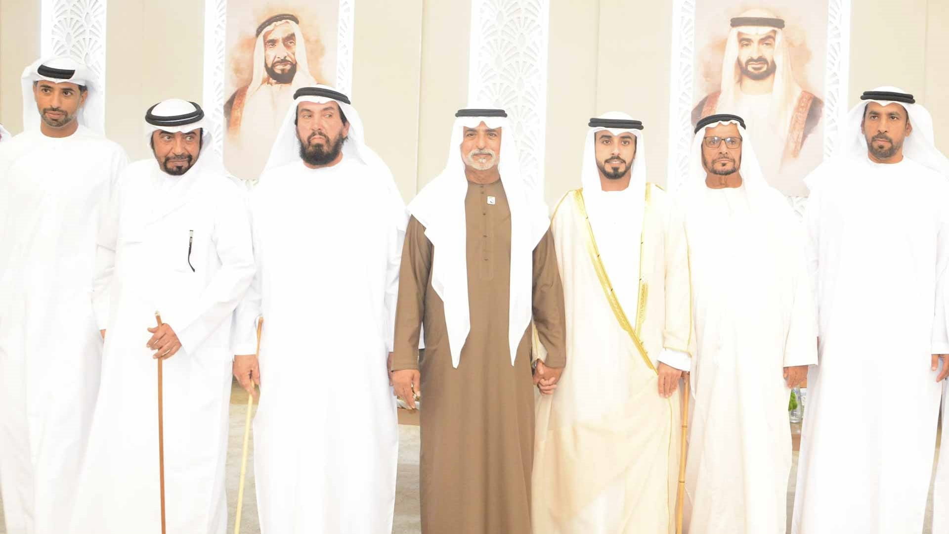 نهيان بن مبارك يحضر أفراح المشغوني والمزروعي في سويحان 