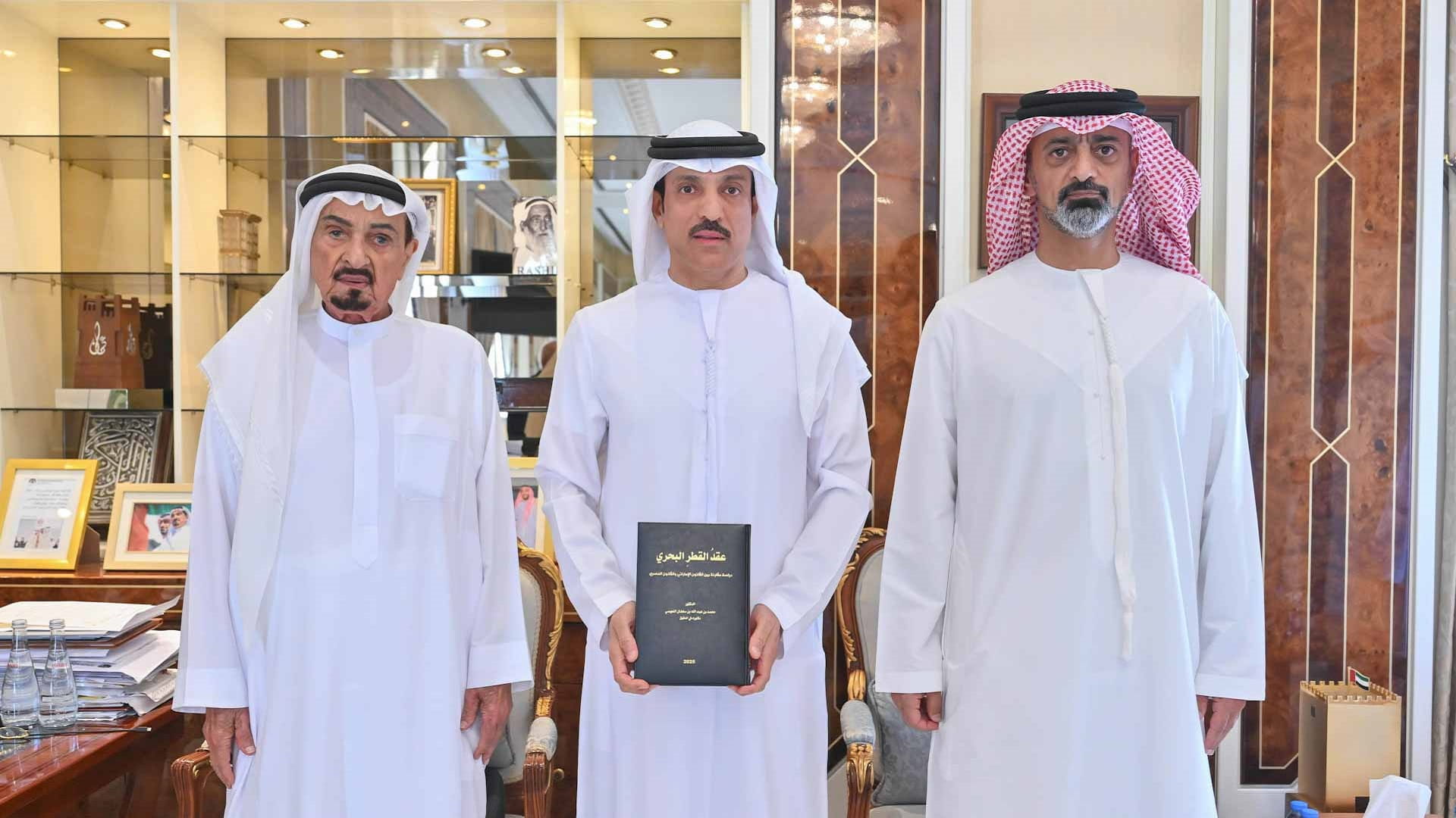 حاكم عجمان وولي عهده يستقبلان محمد النعيمي