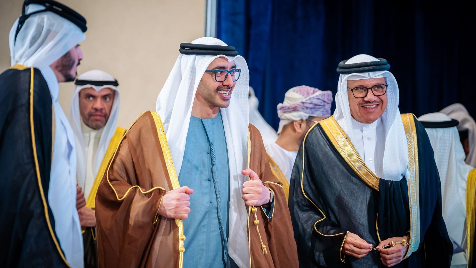 UAE FM attends Extraordinary Meeting of GCC Ministerial Council