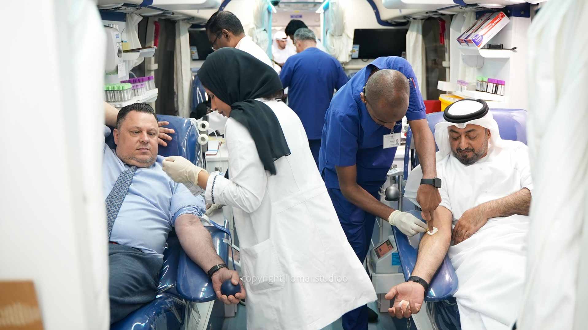 مصرف الشارقة الإسلامي يُنظم حملة للتبرع بالدم دعماً للعمل الإنساني