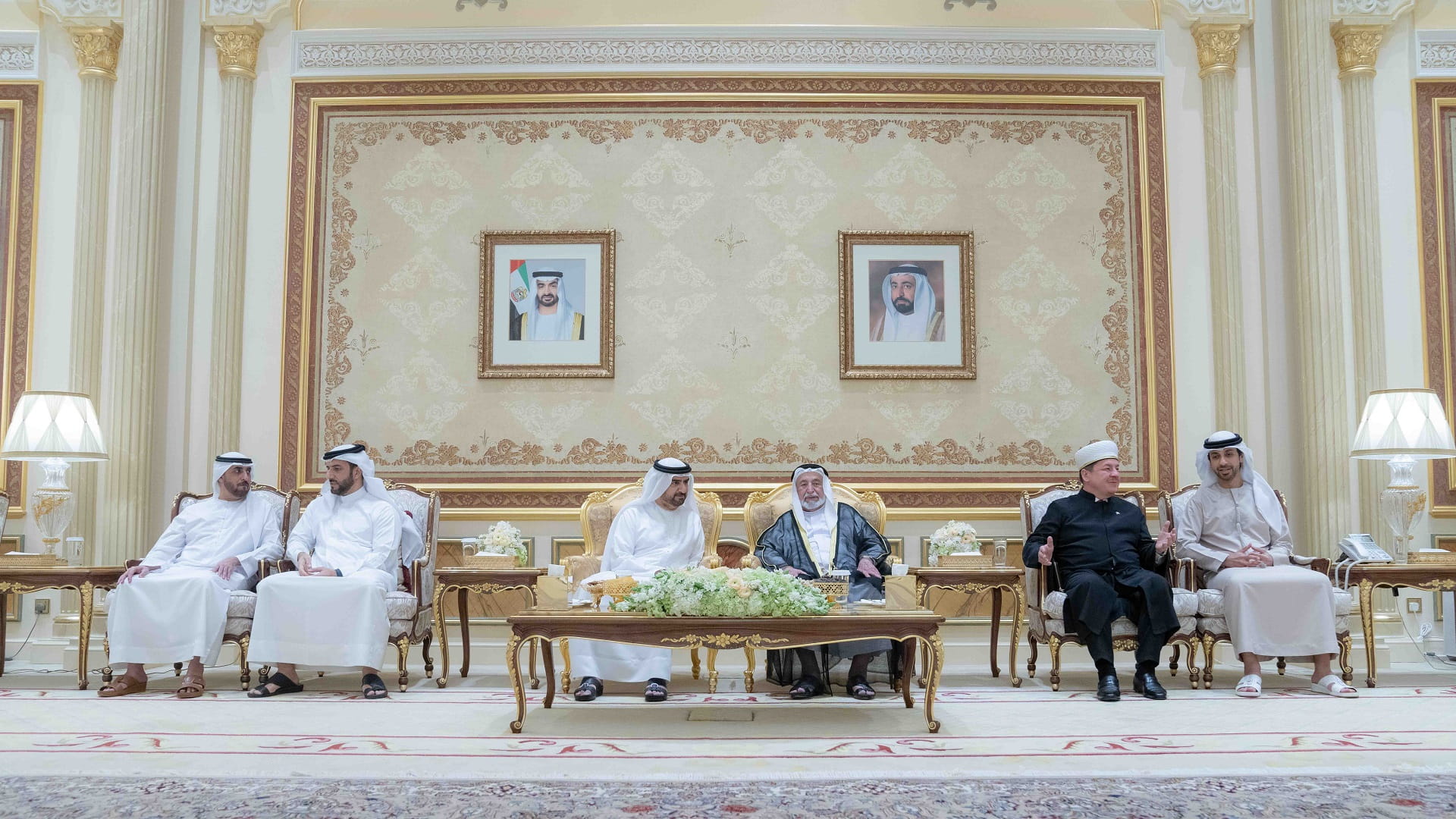 Sharjah Ruler accepts Ramadan congratulations 