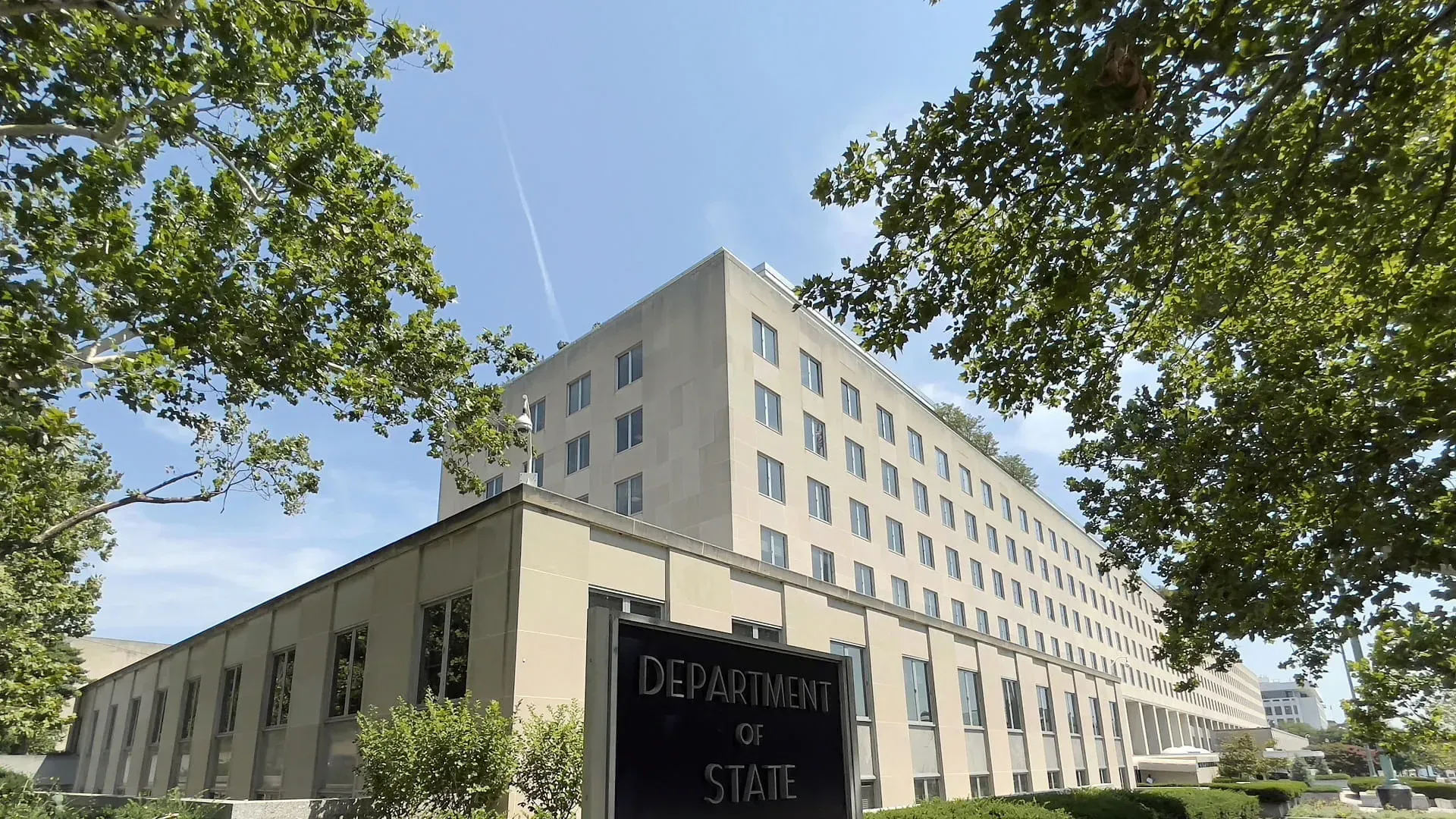 US expels S. African ambassador, accusing him of 'hating' Trump
