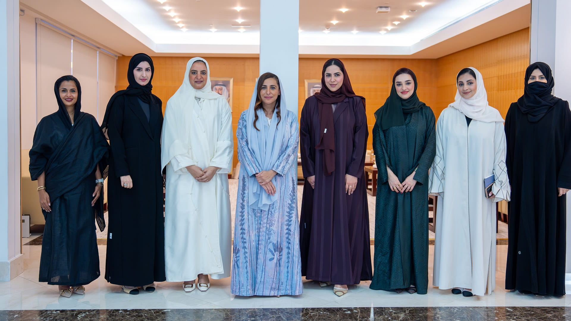 بنخبة مبدعات.. الإماراتي لكتب اليافعين يشكل مجلسه الاستشاري الجديد 