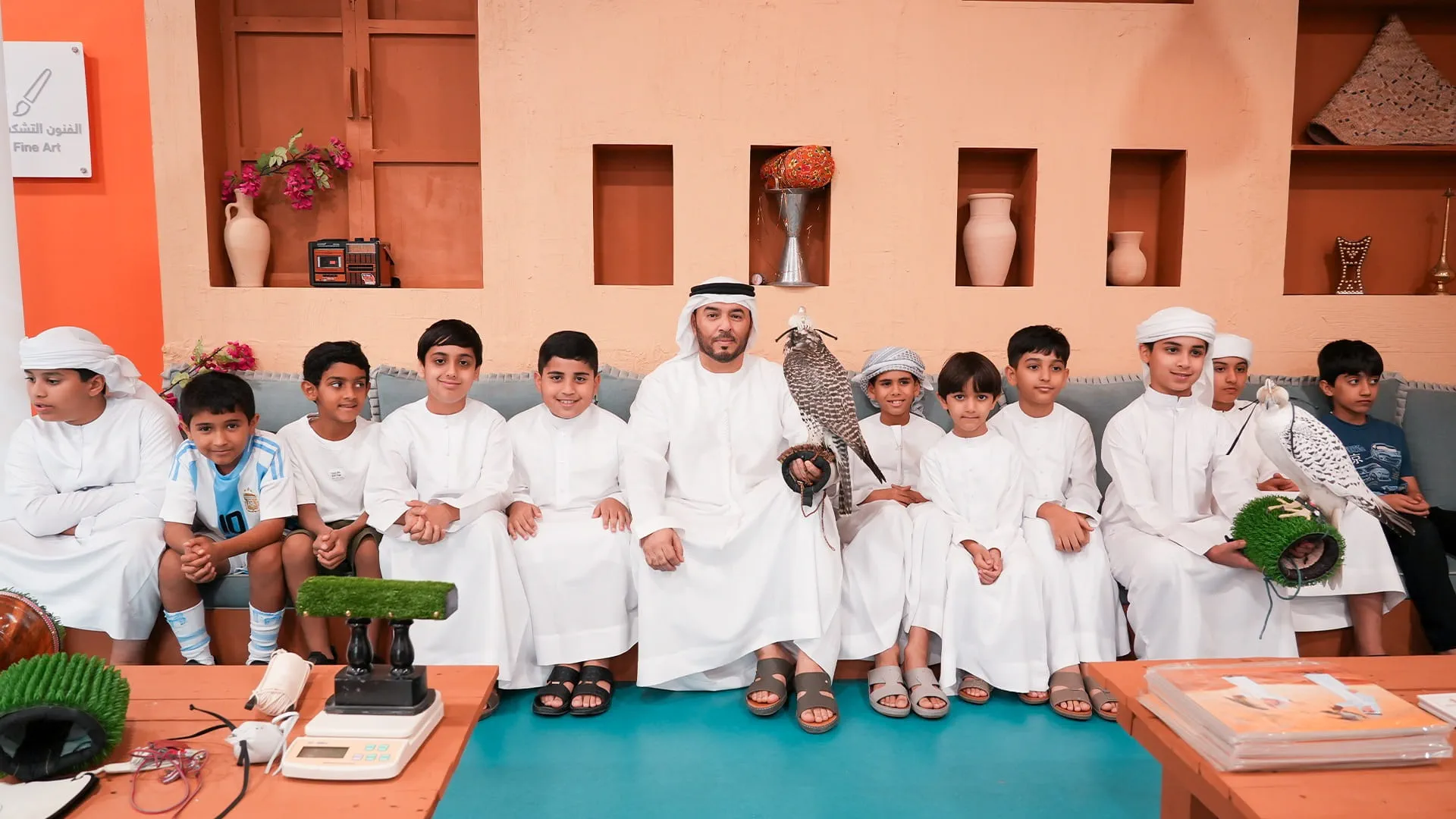 'Sharjah Children'  members learn about falconry heritage