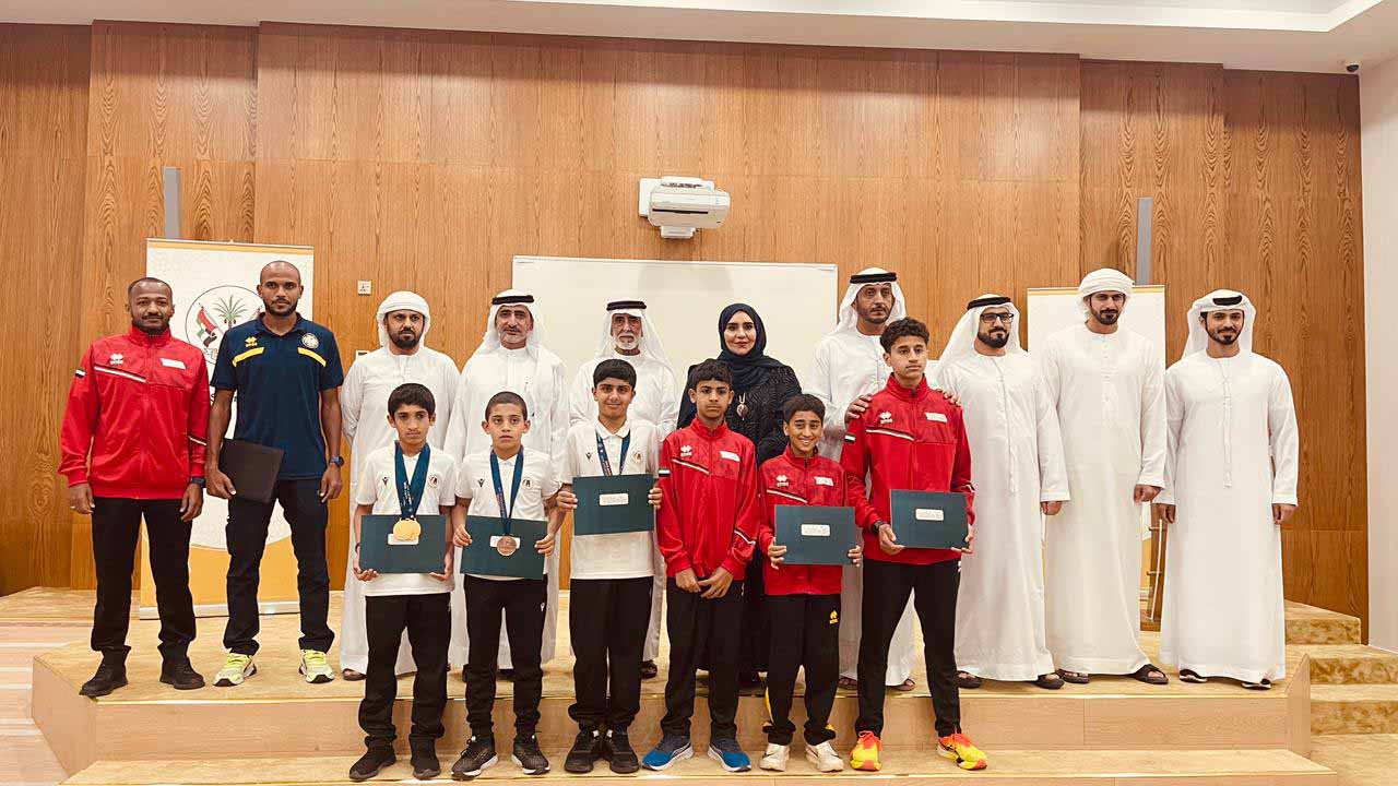 نادي مليحه يحتفي بأبطاله المتوجين في بطولة كأس غرب آسيا لليزر رن 