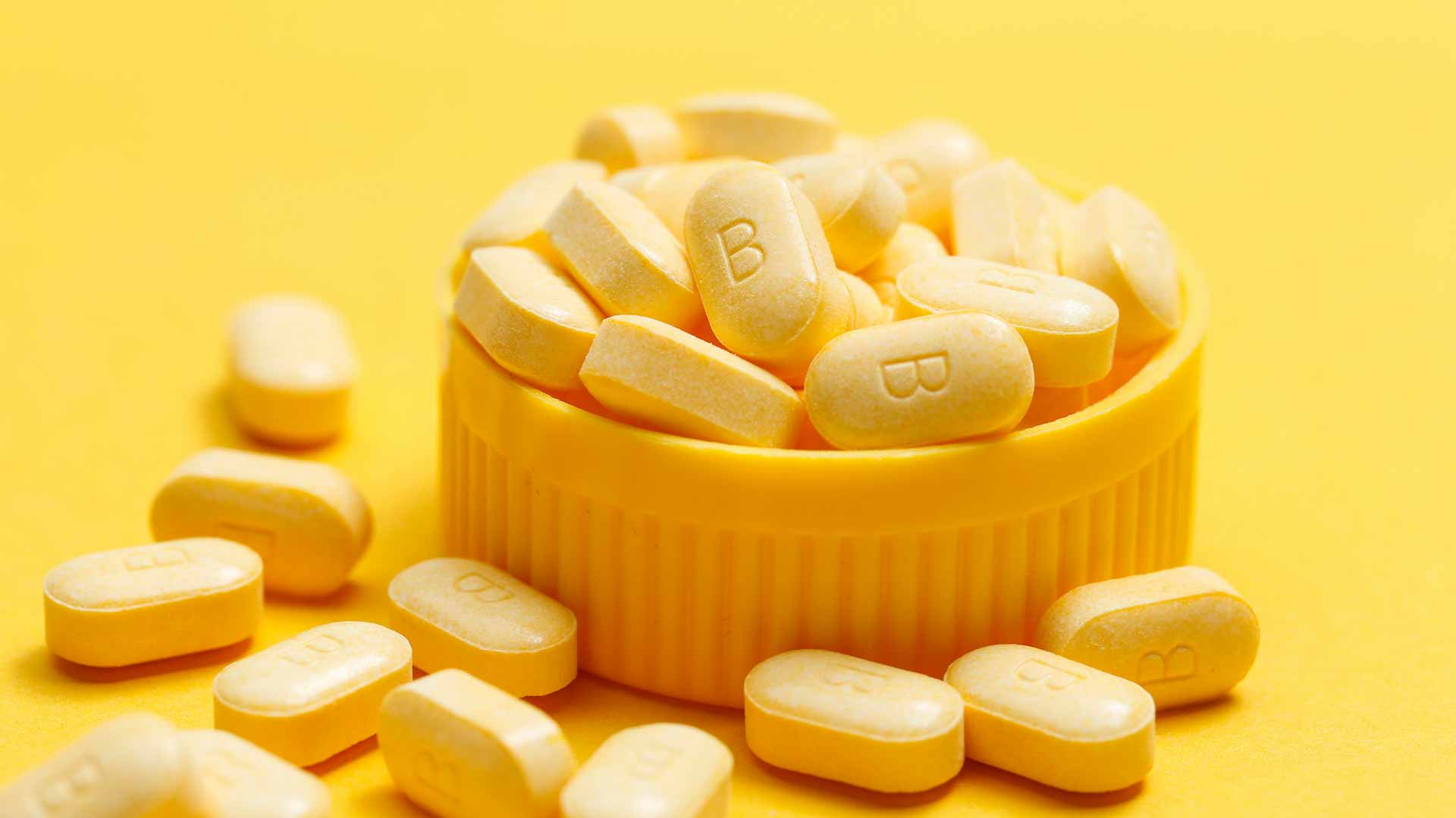  فيتامين B12 ..السلاح السري لمحاربة التهاب البنكرياس الحاد 
