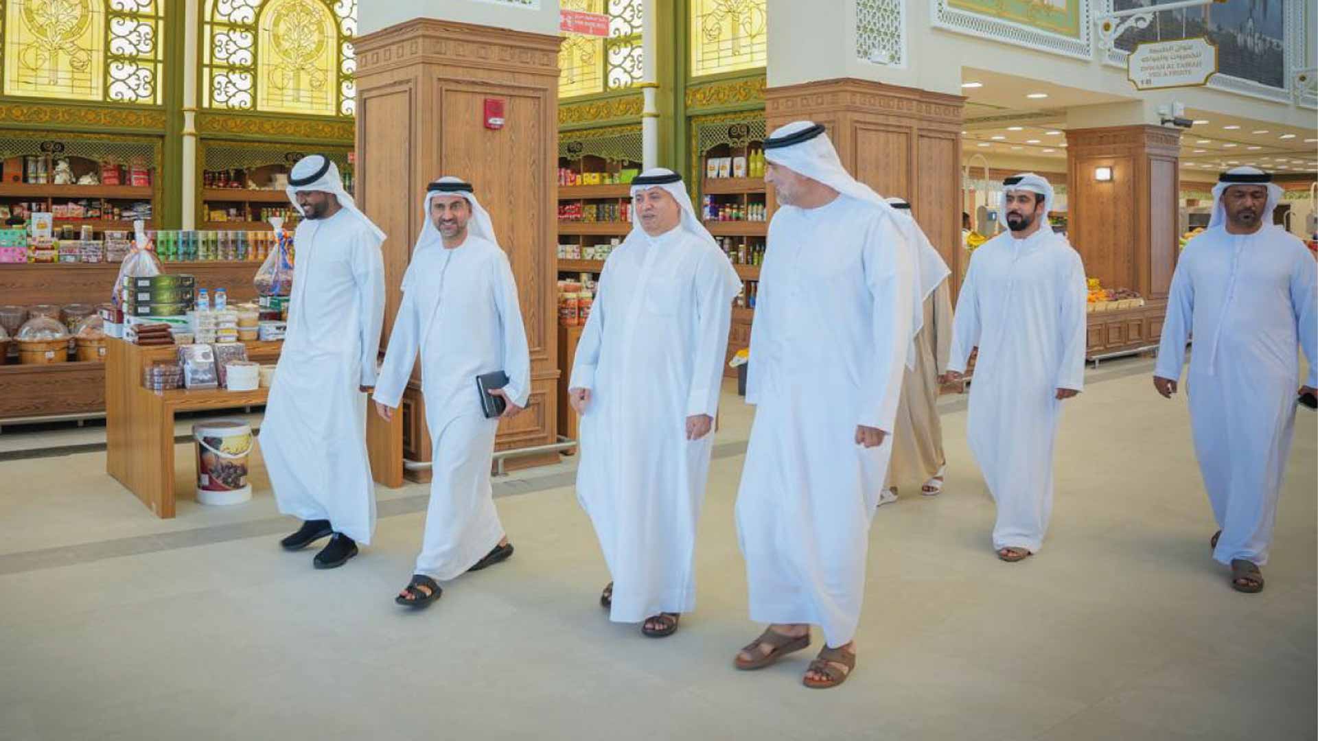 الشارقة لإدارة الأصول و"بلدي كلباء" يناقشان سبل تعزيز التعاون  