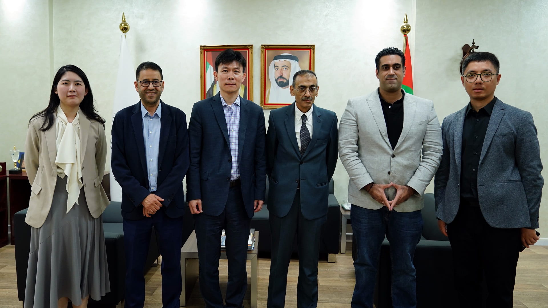 جامعة الشارقة تبحث التعاون مع جامعة فودان الصينية 