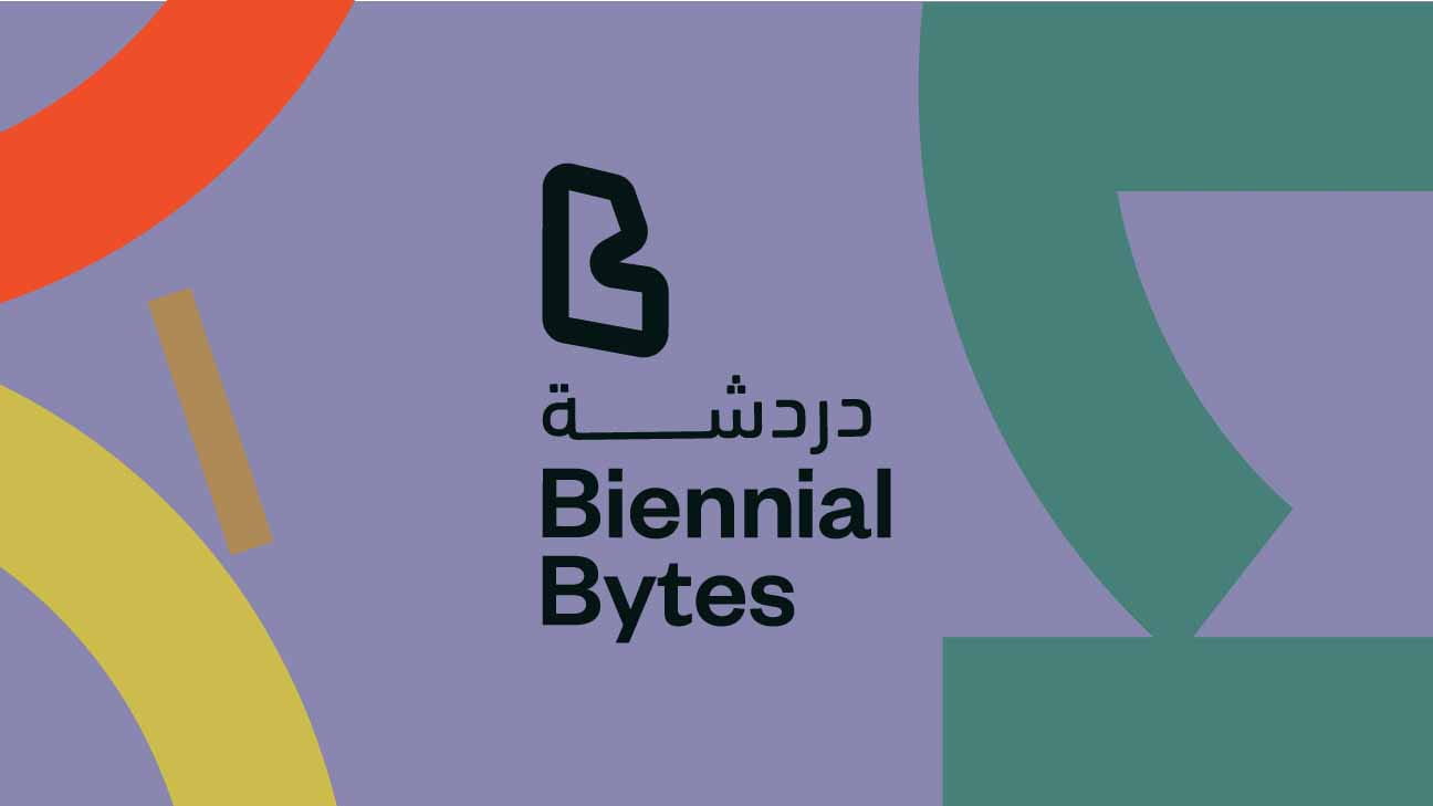 "الشارقة للفنون" تطلق الموسم الثاني من بودكاست "دردشة" 