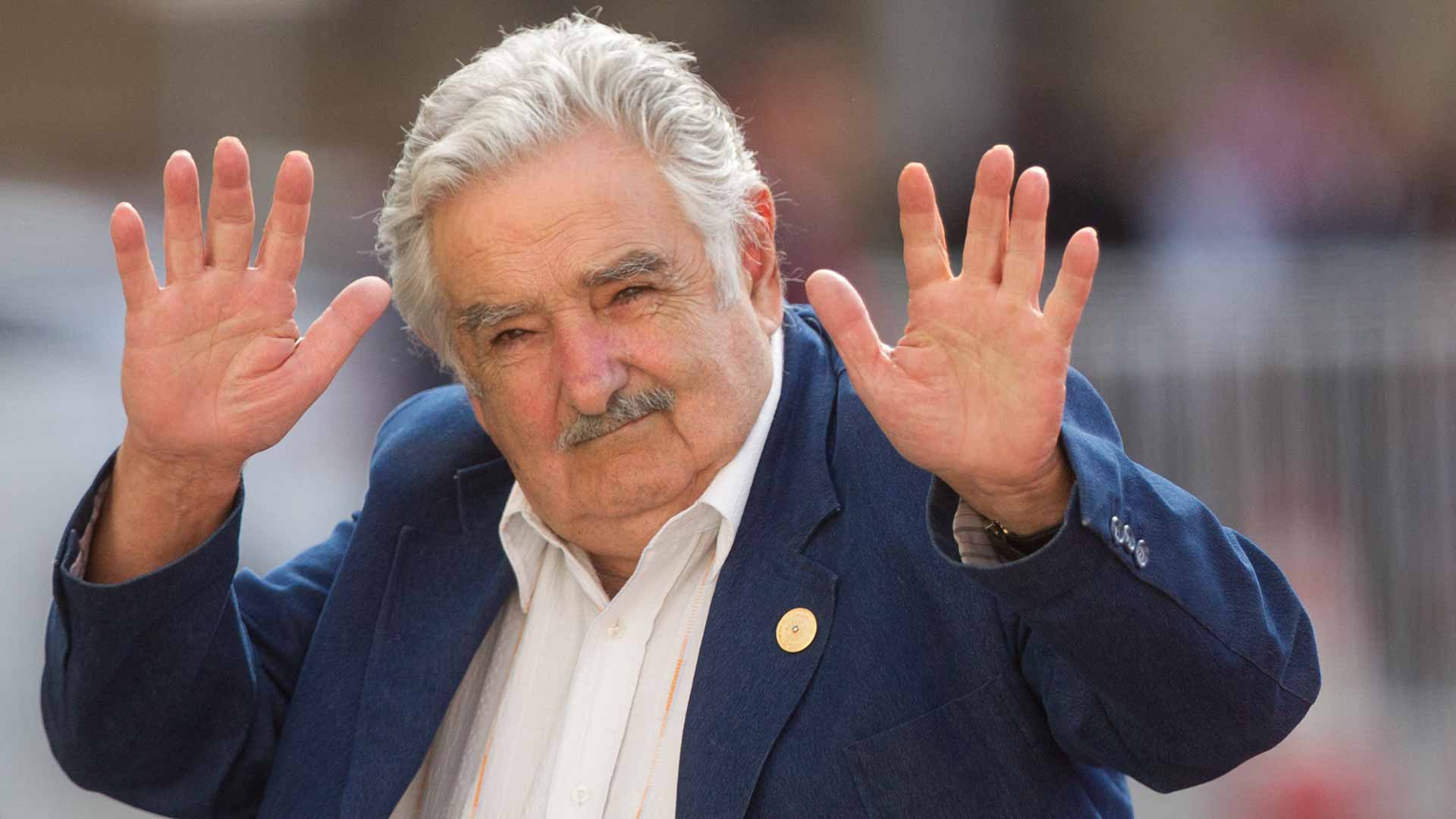 وفاة أيقونة اليسار بأميركا اللاتينية رئيس الأوروغواي السابق موخيكا 