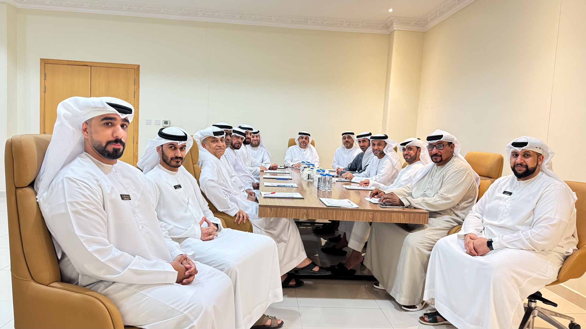 مجلس ضاحية الحوامي بخورفكان يبحث سبل تعزيز التواصل مع الأهالي  
